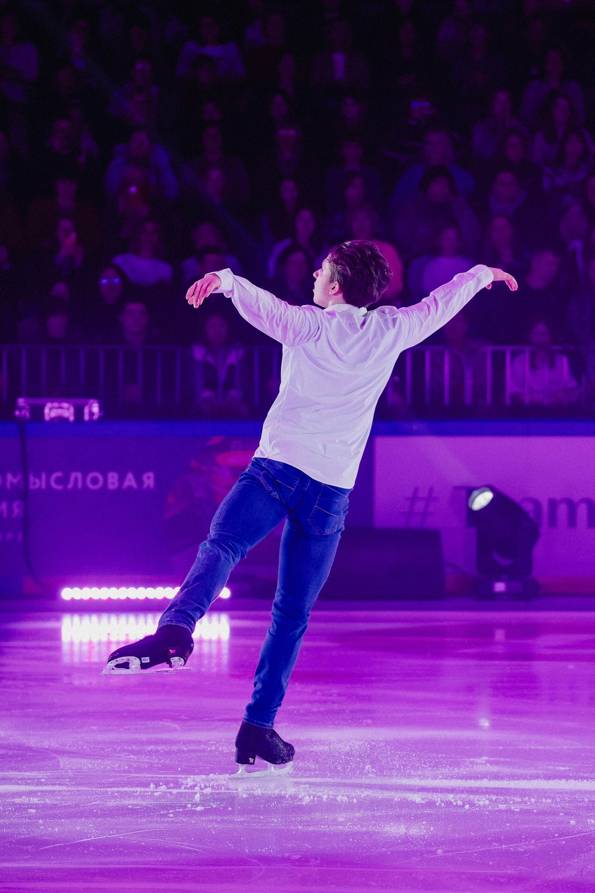 Шоу Этери Тутберидзе в Новосибирске. Воробьева Ксения — Спортивный и танцевальный фотограф Новосибирск