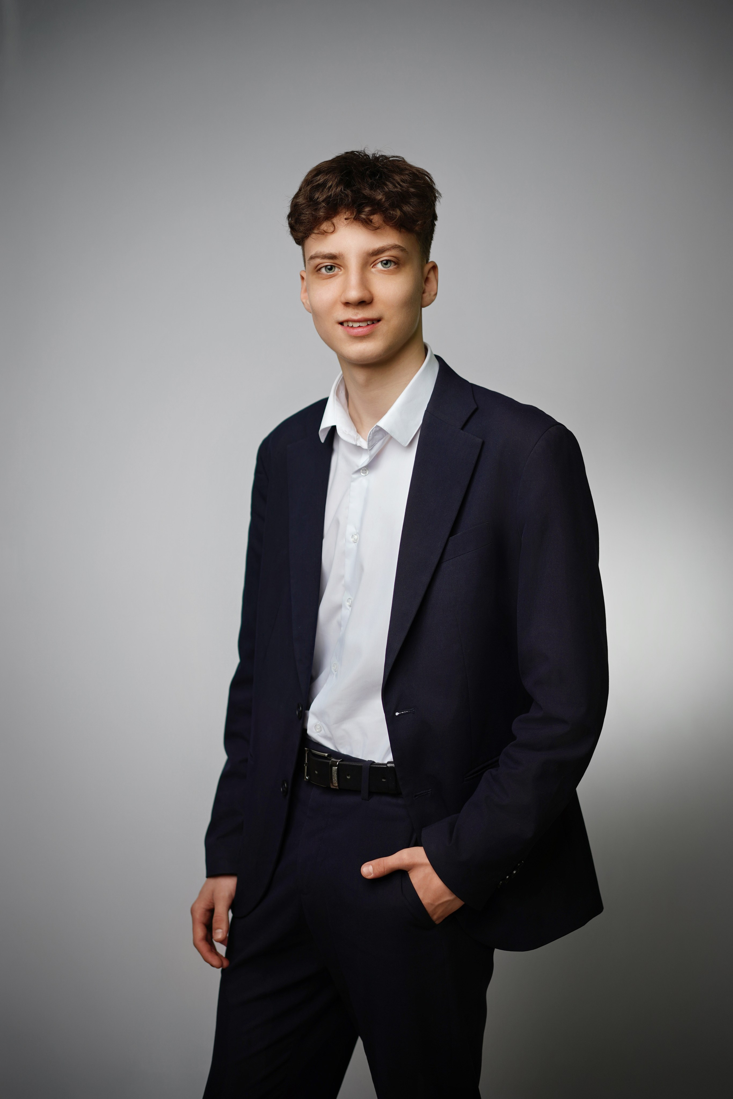 Стиль портрета в школе. GOTRA — выпускные альбомы в Тюмени