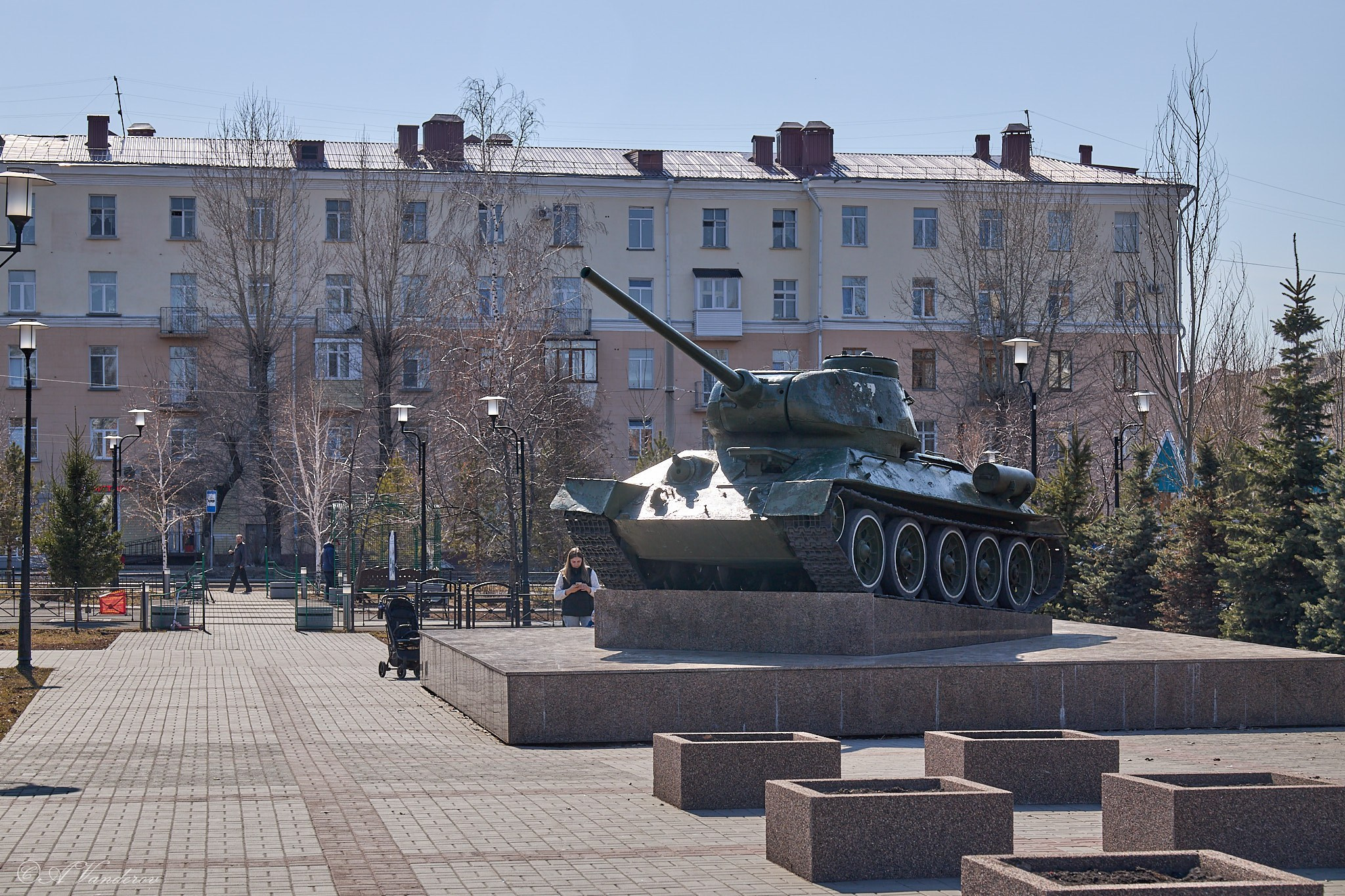Весенняя прогулка по городу. Фотограф Омск | Александр Вандеров