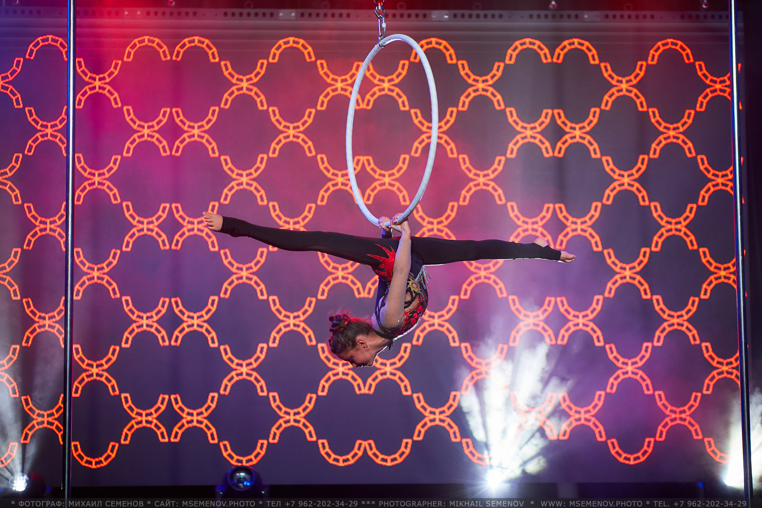 АНОНС фоторепортажа с Концерт Грация.POLE DANCE. Фотограф, фотопроекты Михаила Семенова в Ярославле. Фотошкола