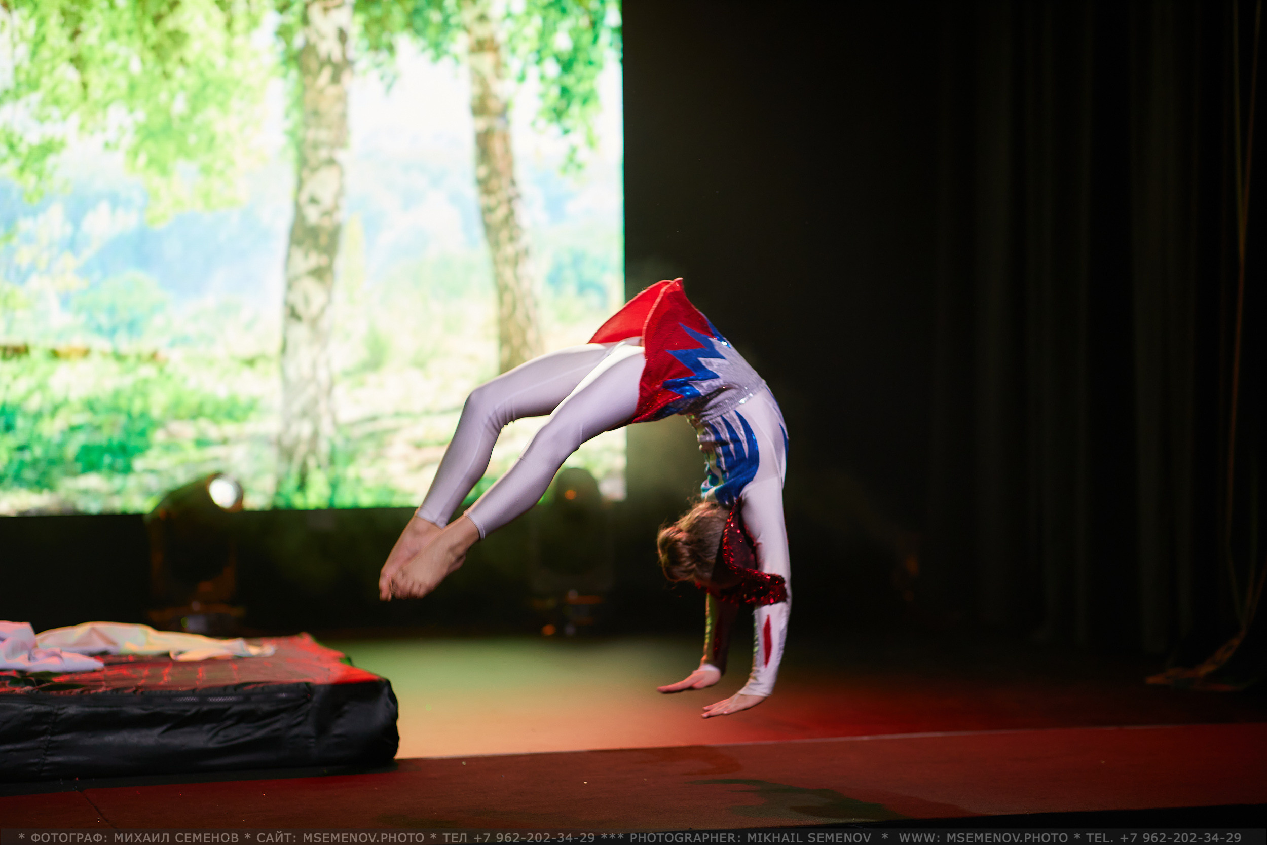 АНОНС фоторепортажа с Концерт Грация.POLE DANCE. Фотограф, фотопроекты Михаила Семенова в Ярославле. Фотошкола
