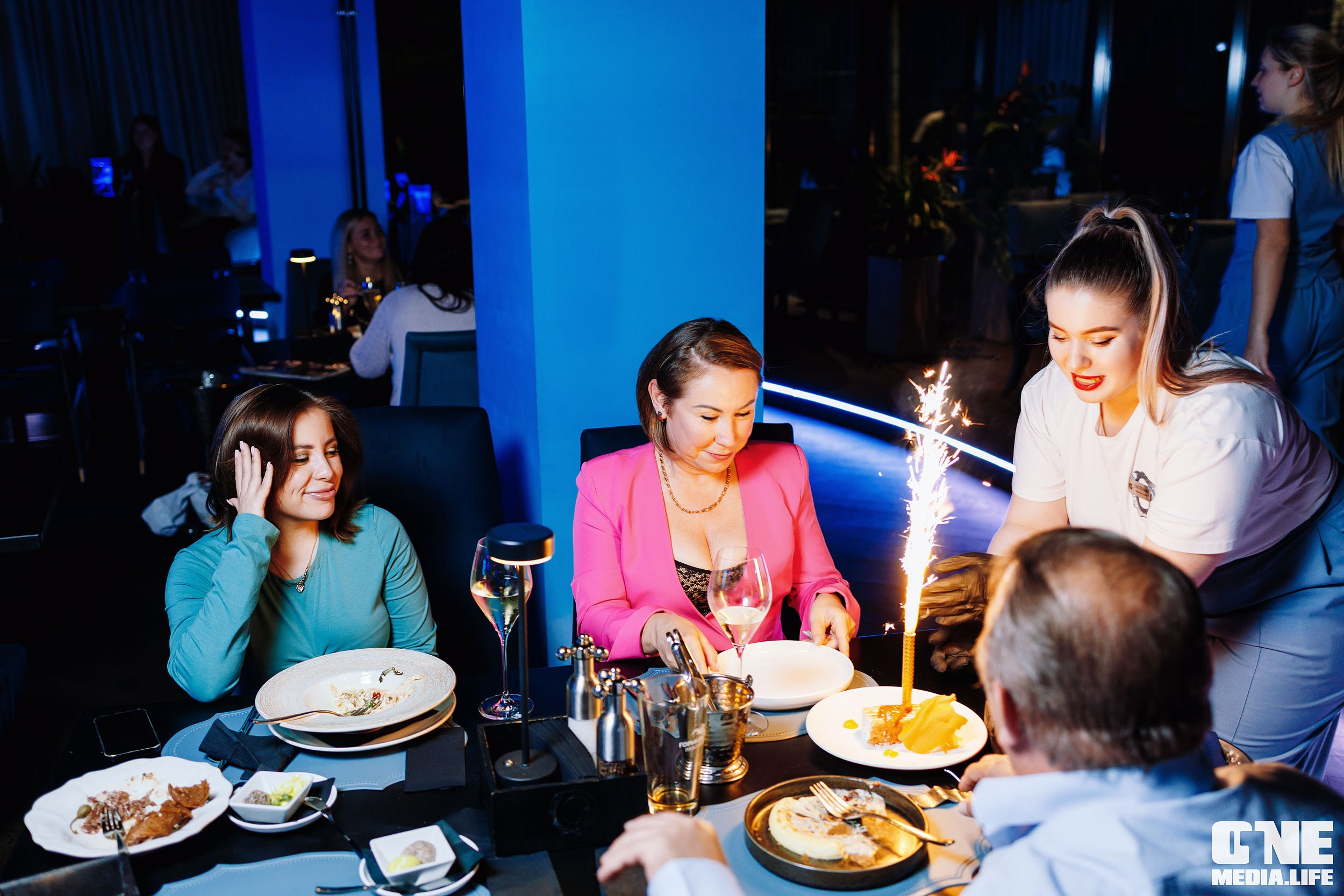 Фоторепортаж из ресторана Океан. One Media Life: фоторепортажи, фотоотчеты с мероприятий и заведений