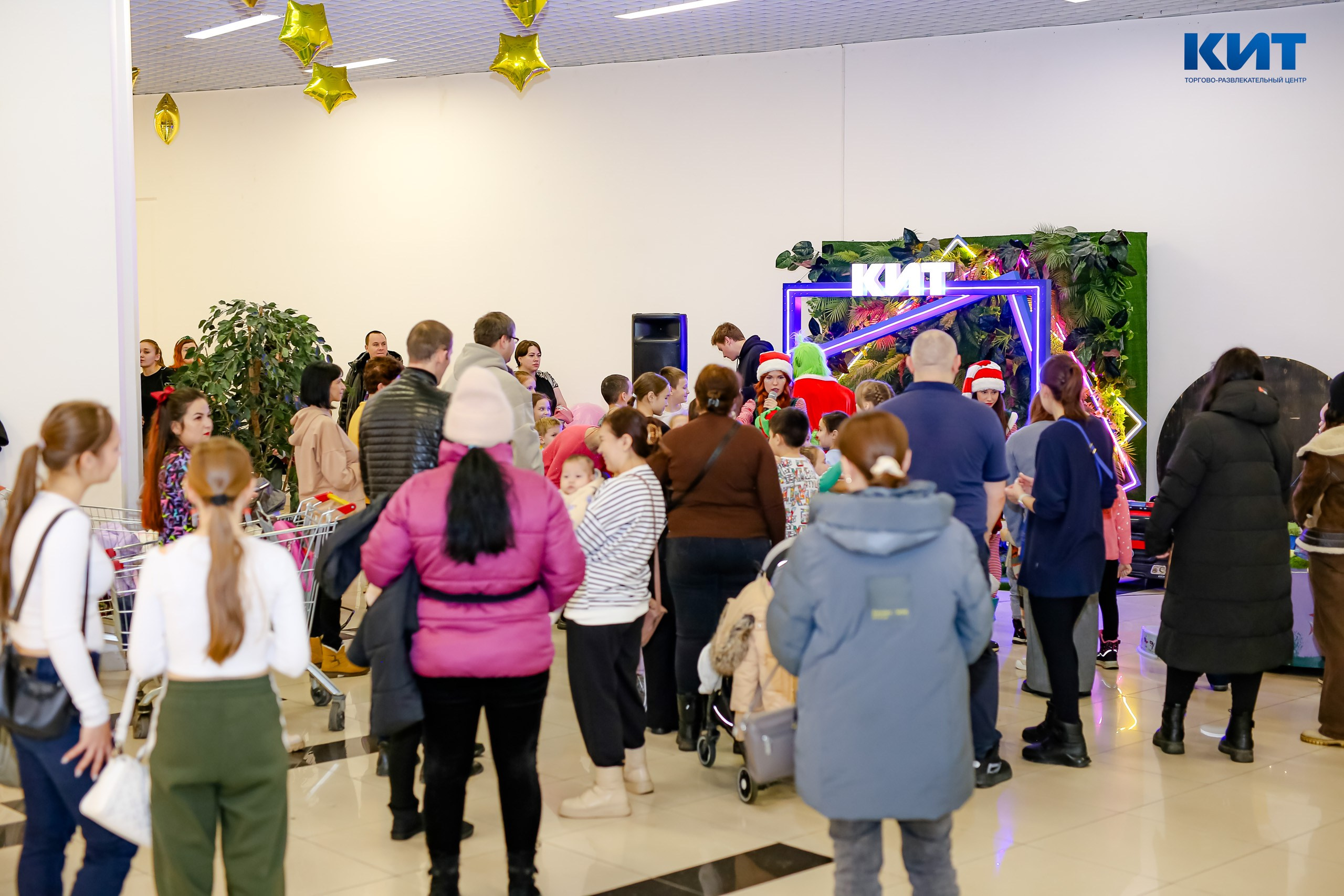 04.01 Утренник в Тц Кит. Команда специалистов в мире фотографии и видео. Детский фотограф, семейный фотограф