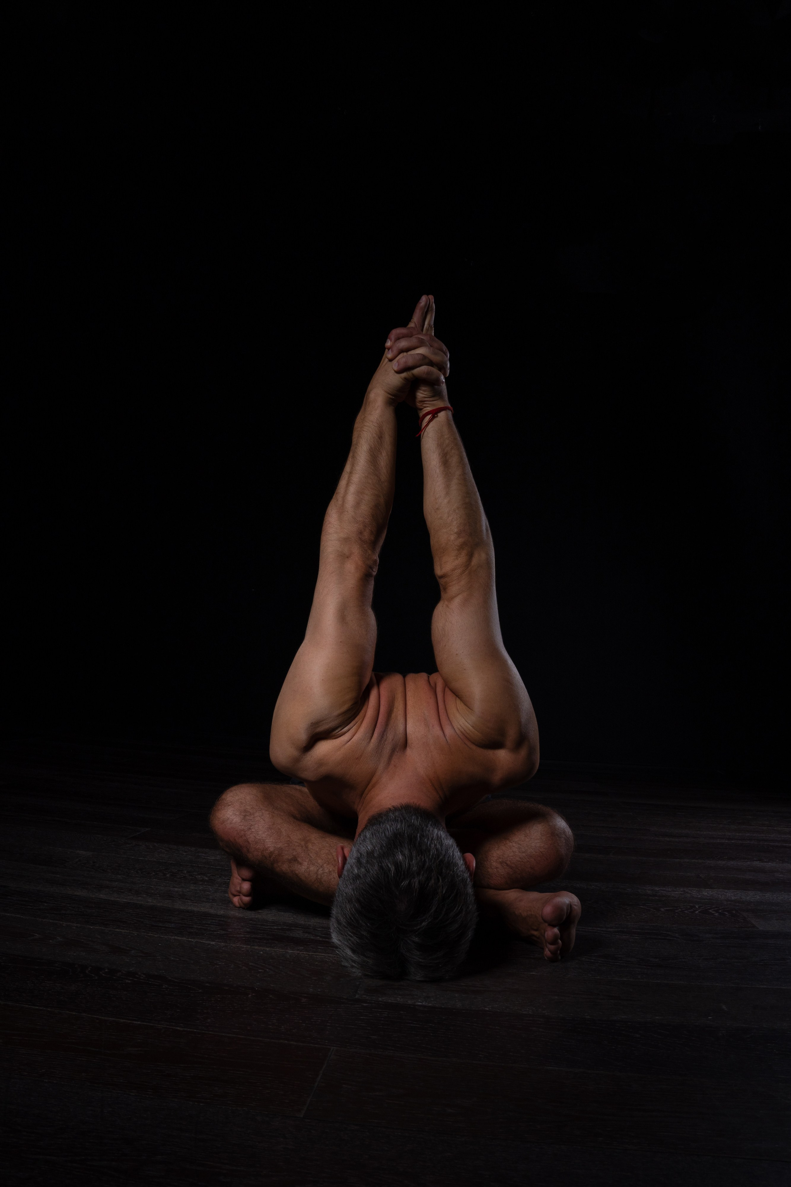 Йога тренера и йога студии. Живые снимки! Фотограф Даша Бендер