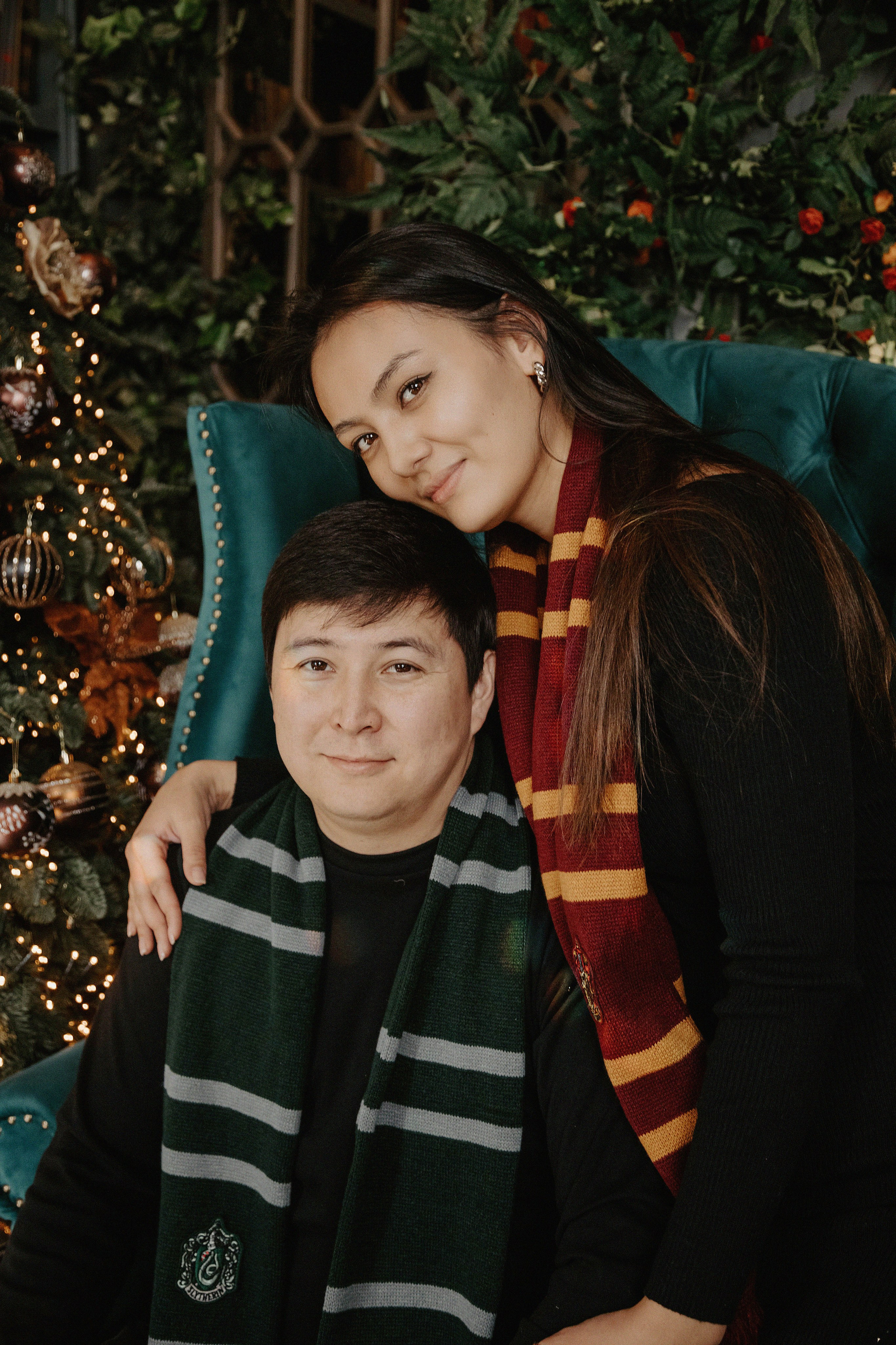 Семейная фотосессия Бахыт, Алем и Берика в фотостудии 2Stula. Свадебный, семейный и портретный фотограф в Алматы, Костанай