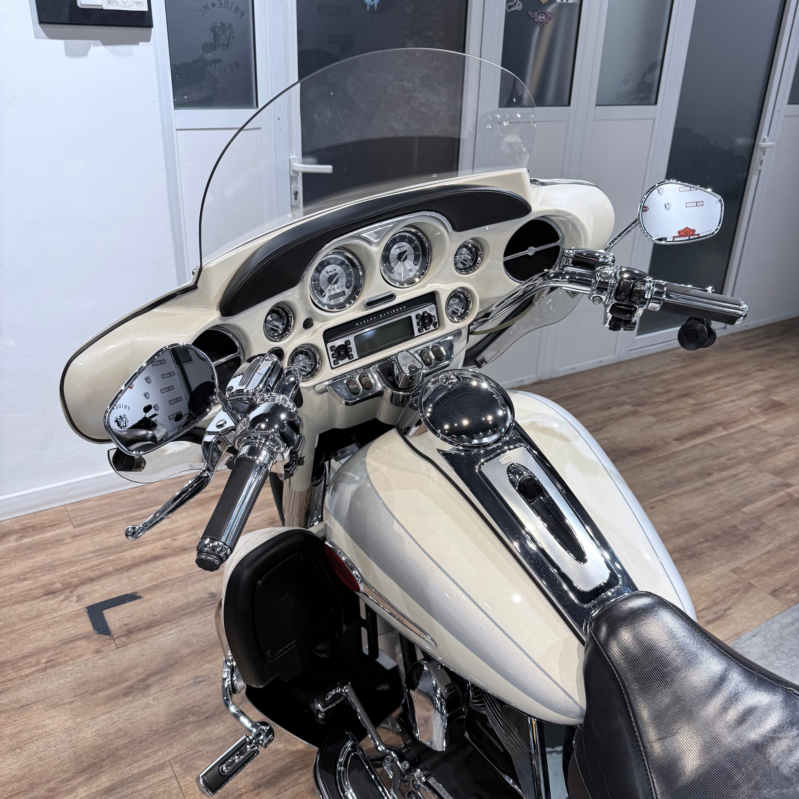 Harley-Davidson CVO Limited, 2008, 55 072 км. Hello Davidson, Москва. Только хорошие мотоциклы…