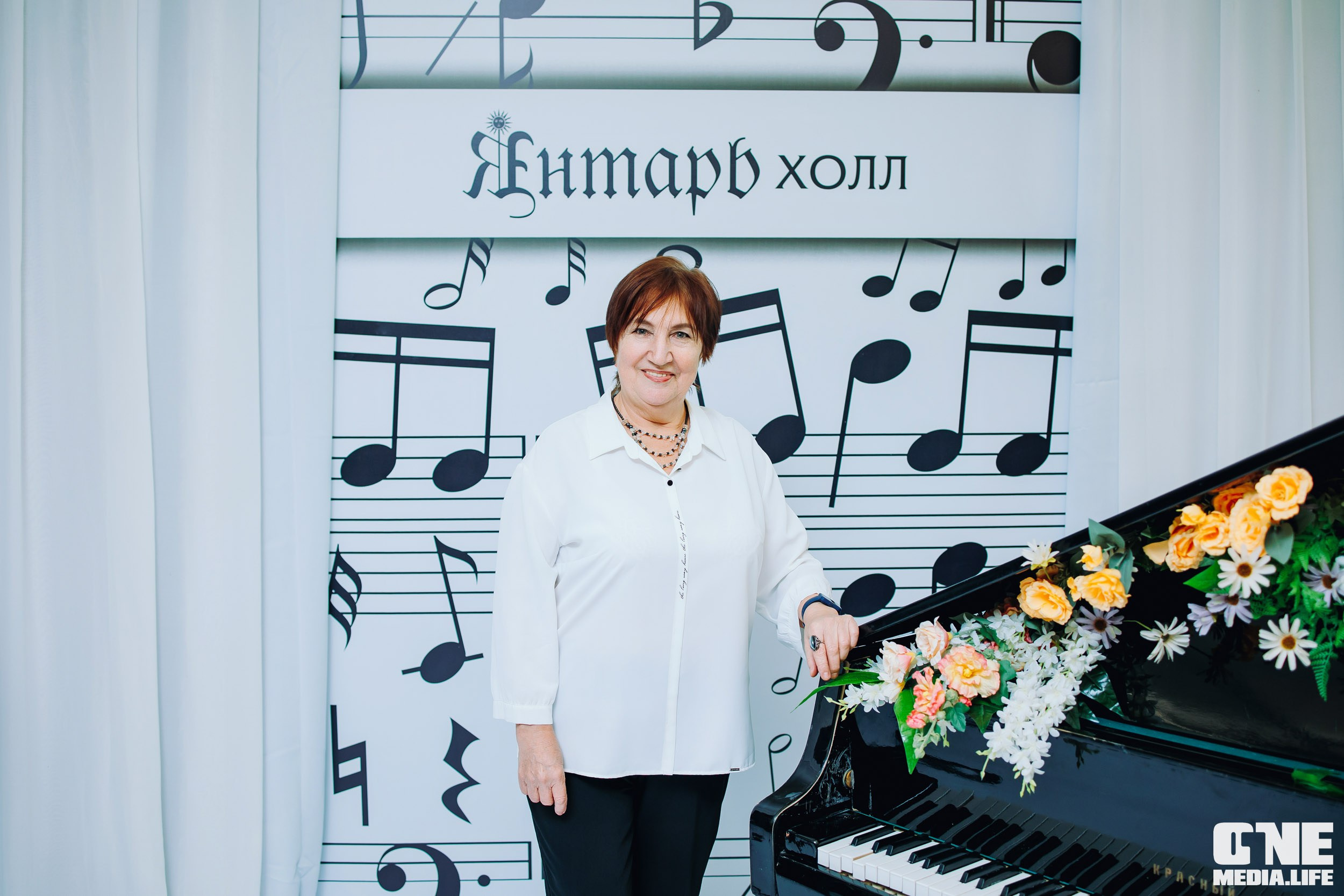 Концерт 8 марта в Янтарь холл. One Media Life: фоторепортажи, фотоотчеты с мероприятий и заведений