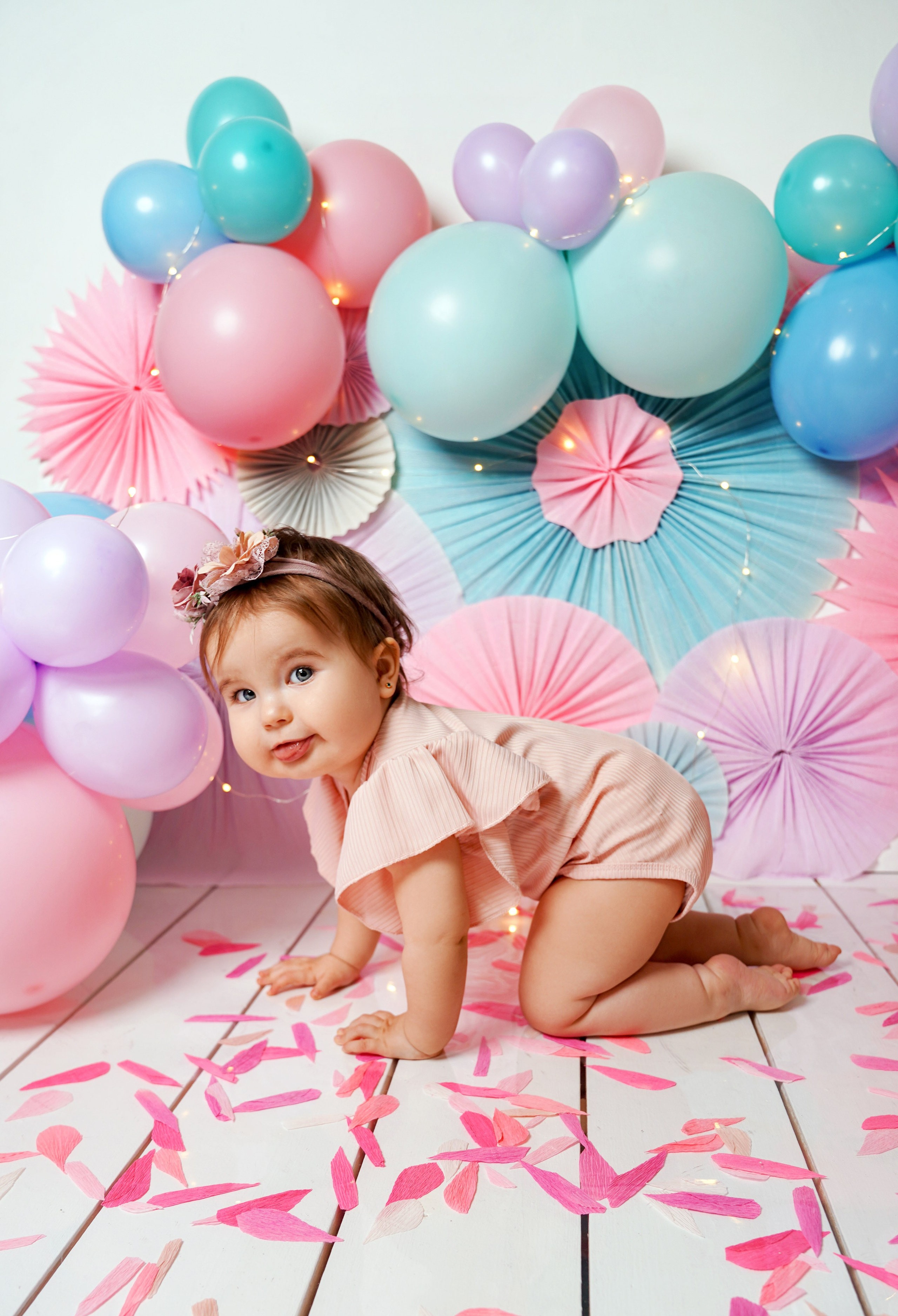 Фотосессия ГОДОВАСИЕ. Фотограф новорожденных, детей до года и беременных в Симферополе