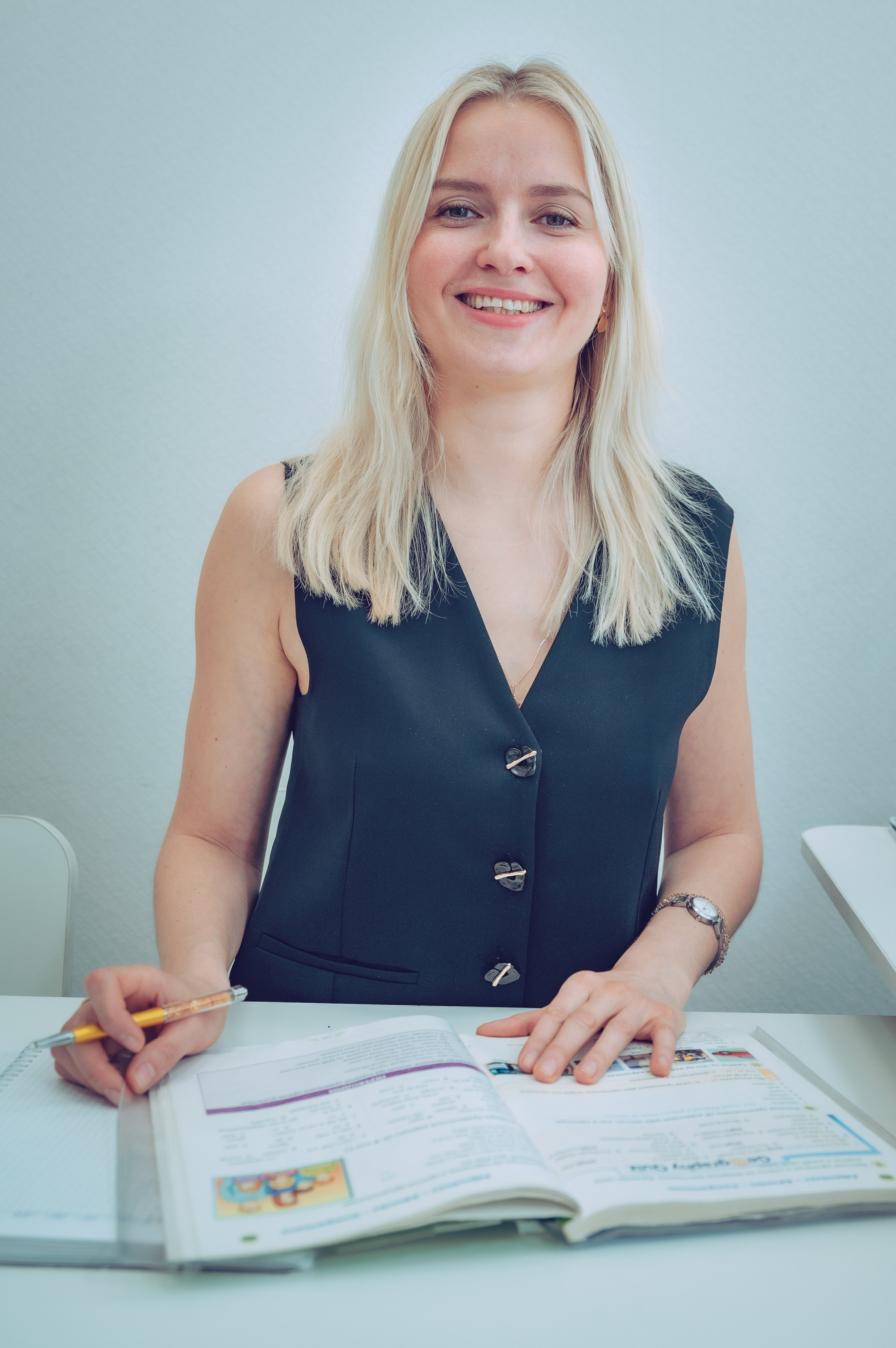 Контент фотосъемка для Английской гимназии Crown. Семейный фотограф Руслан Каримов Одинцово Москва