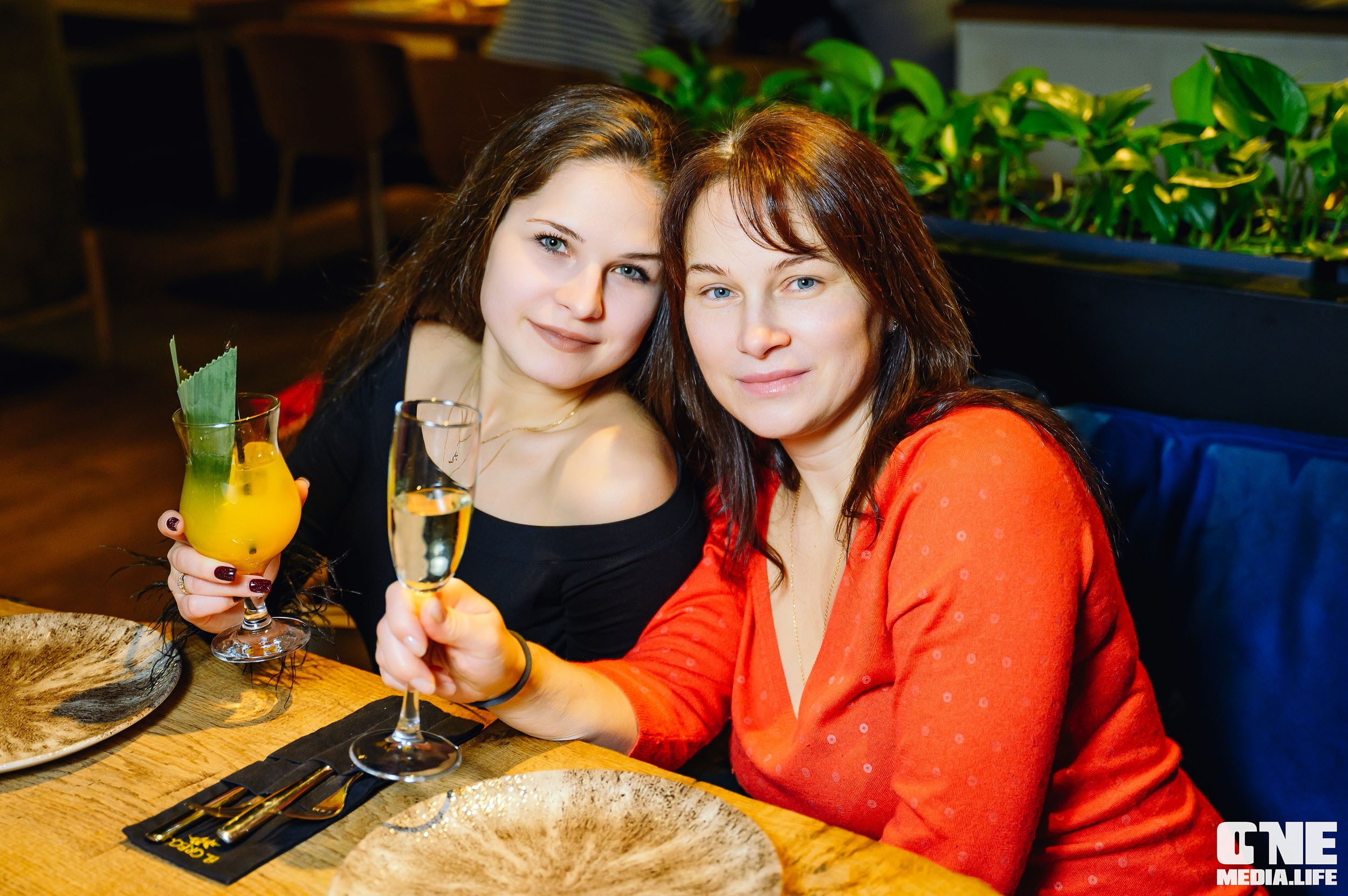 8 Марта в El Greco. One Media Life: фоторепортажи, фотоотчеты с мероприятий и заведений