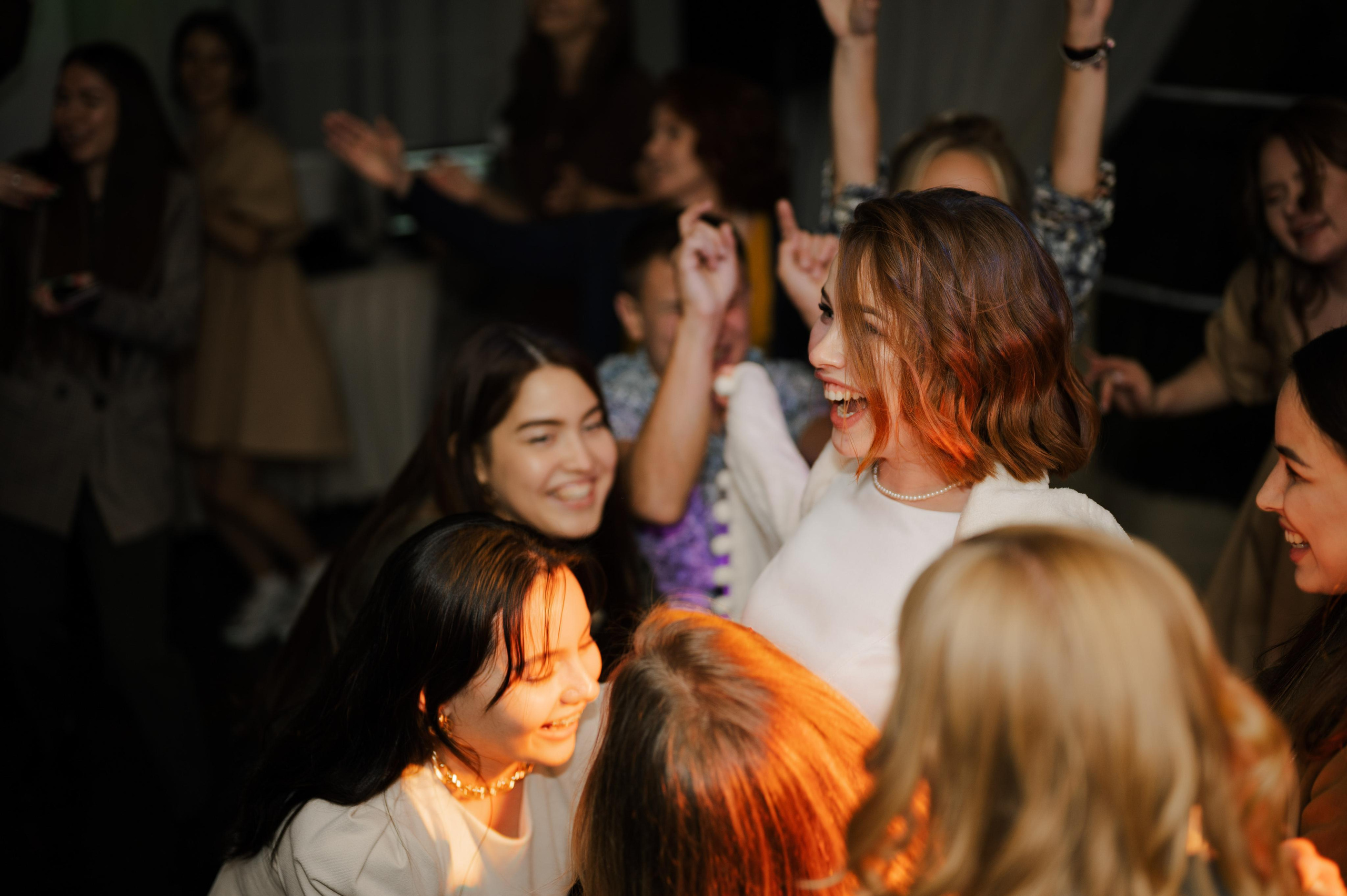 Яркий акцент Анны и Артёма. Свадебный фотограф Йошкар-Ола Казань