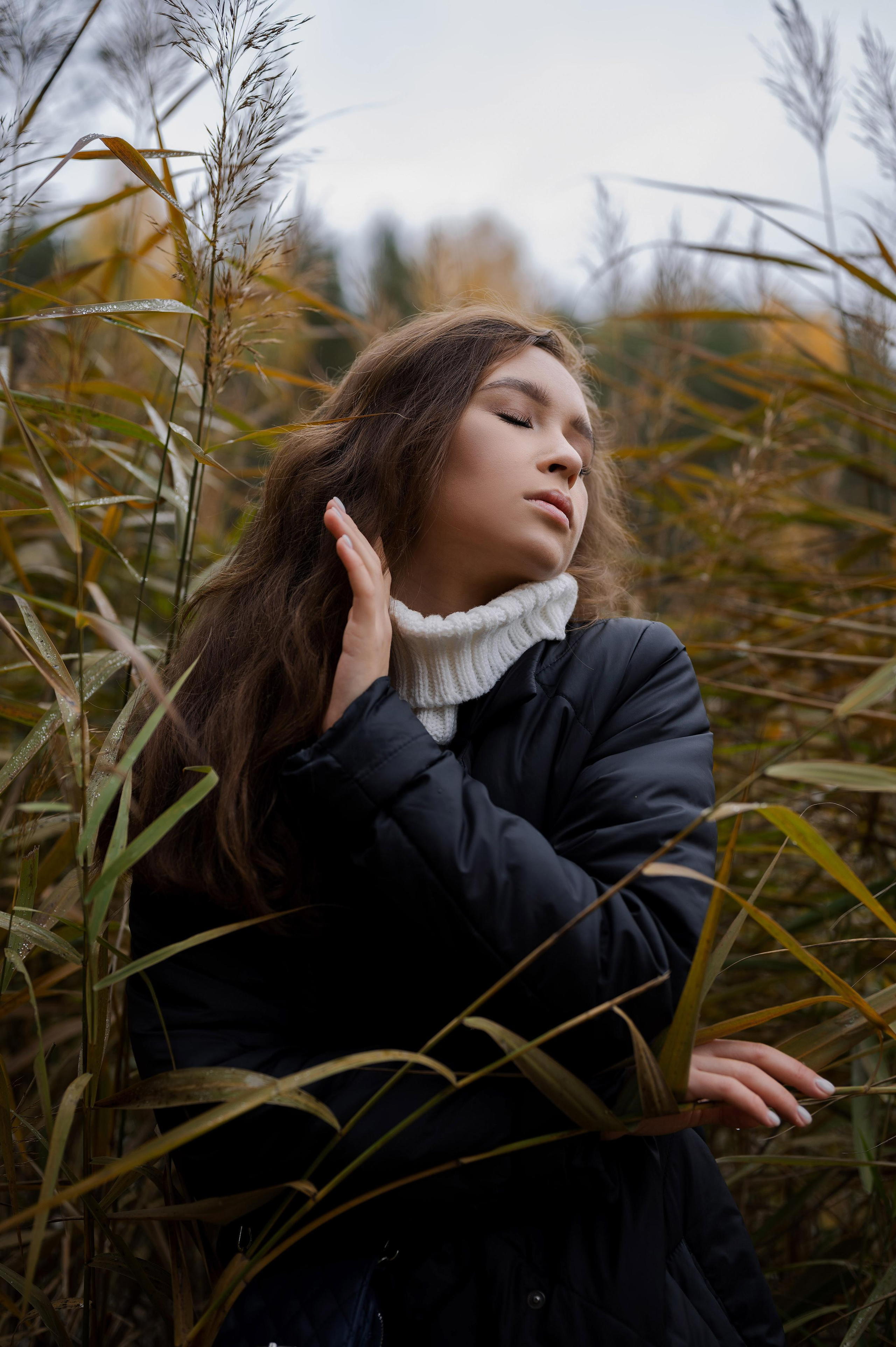 Атмосферно, свежо и красиво — фотосессия в осеннем лесу. Свадебный фотограф Йошкар-Ола Казань