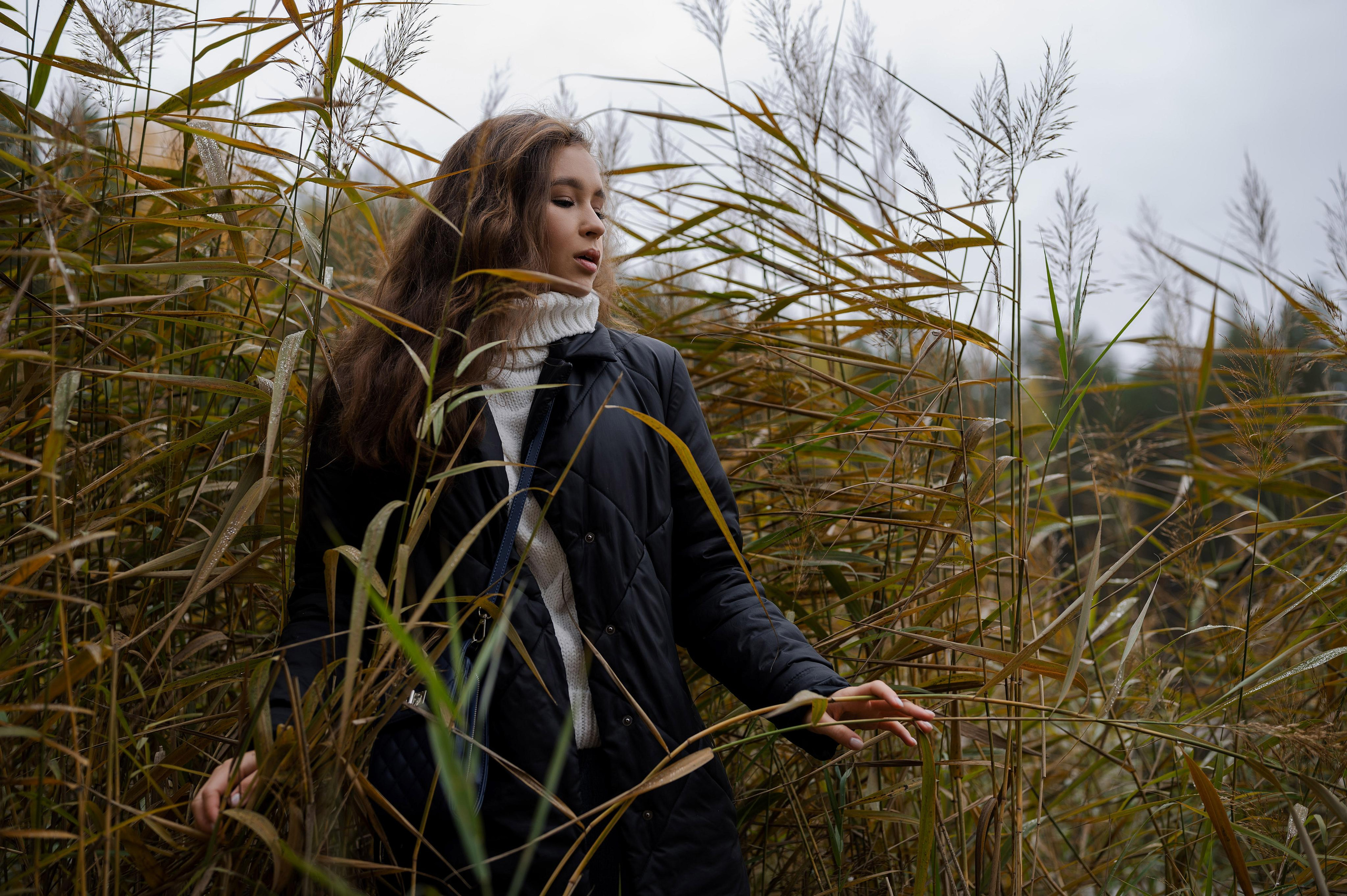 Атмосферно, свежо и красиво — фотосессия в осеннем лесу. Свадебный фотограф Йошкар-Ола Казань