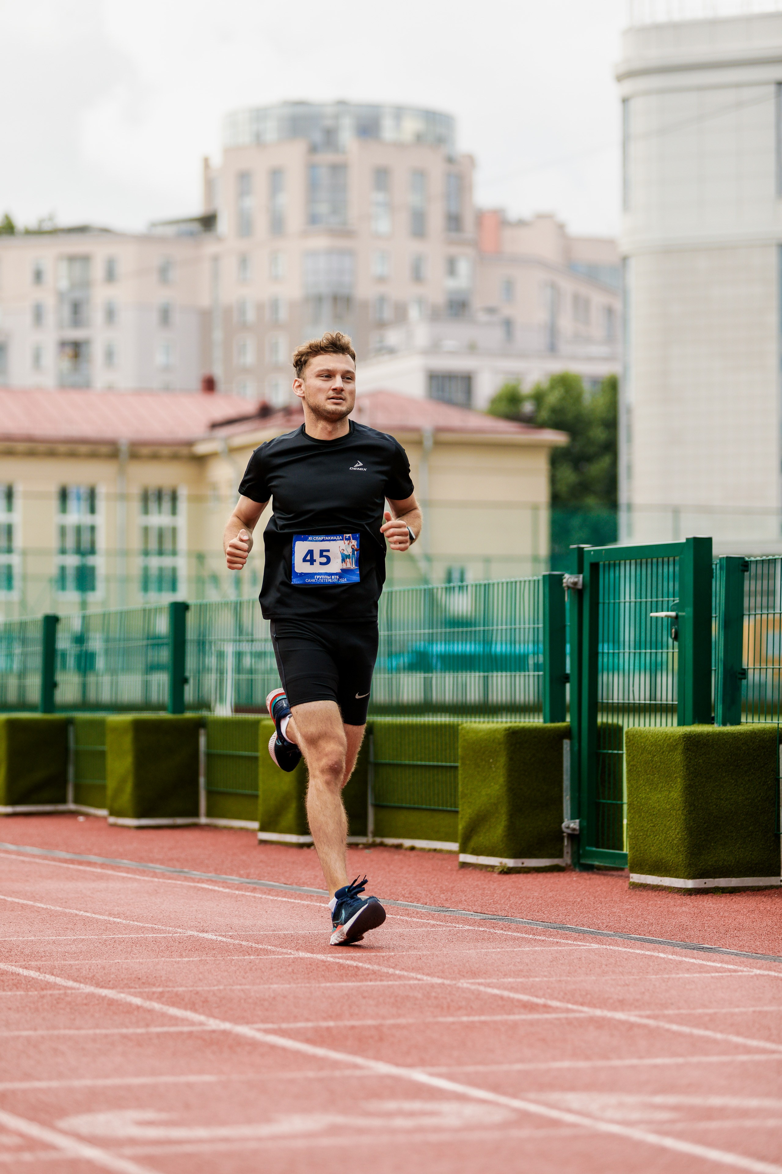 XI Спартакиада Группы ВТБ в Петербурге. Репортажный фотограф Москва Сергей Мирошников