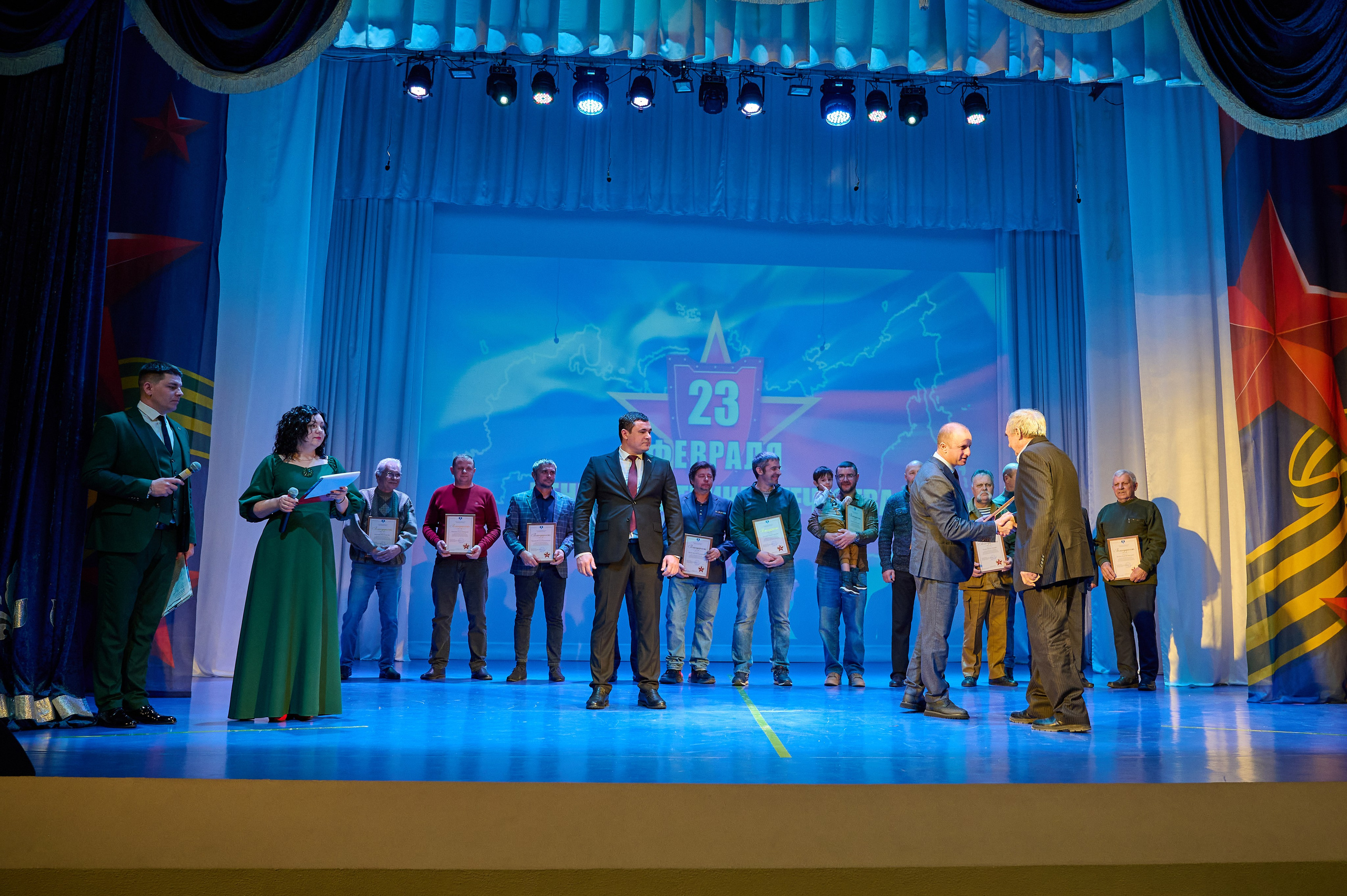 23 февраля Марьина роща. Жизнь курорта Кабардинка в фотографиях