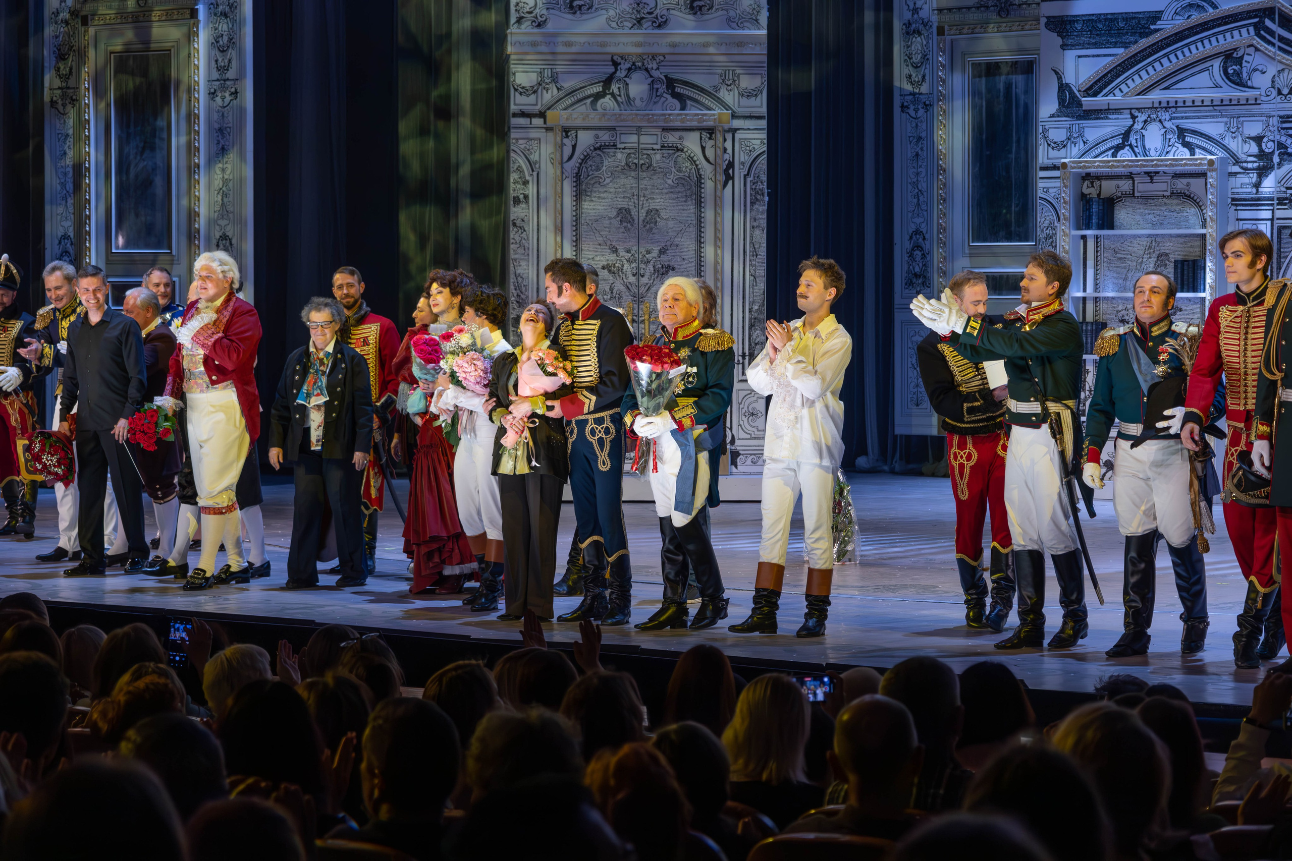 Спектакль «Гусарская баллада» в театре Российской Армии