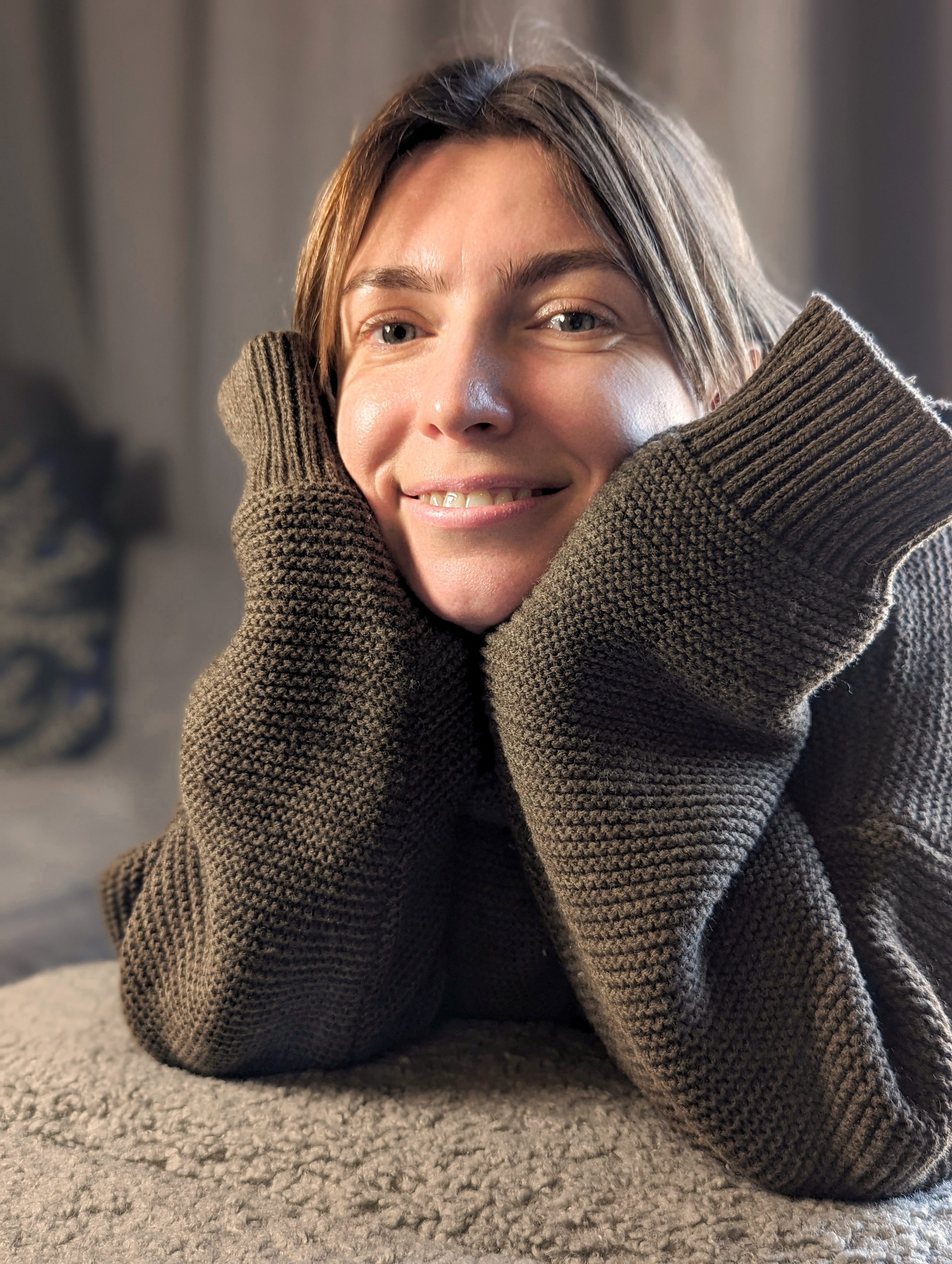 Психолог — исследователь Ярослава. Любовь Каширская — фотограф для малого бизнеса и специалистов