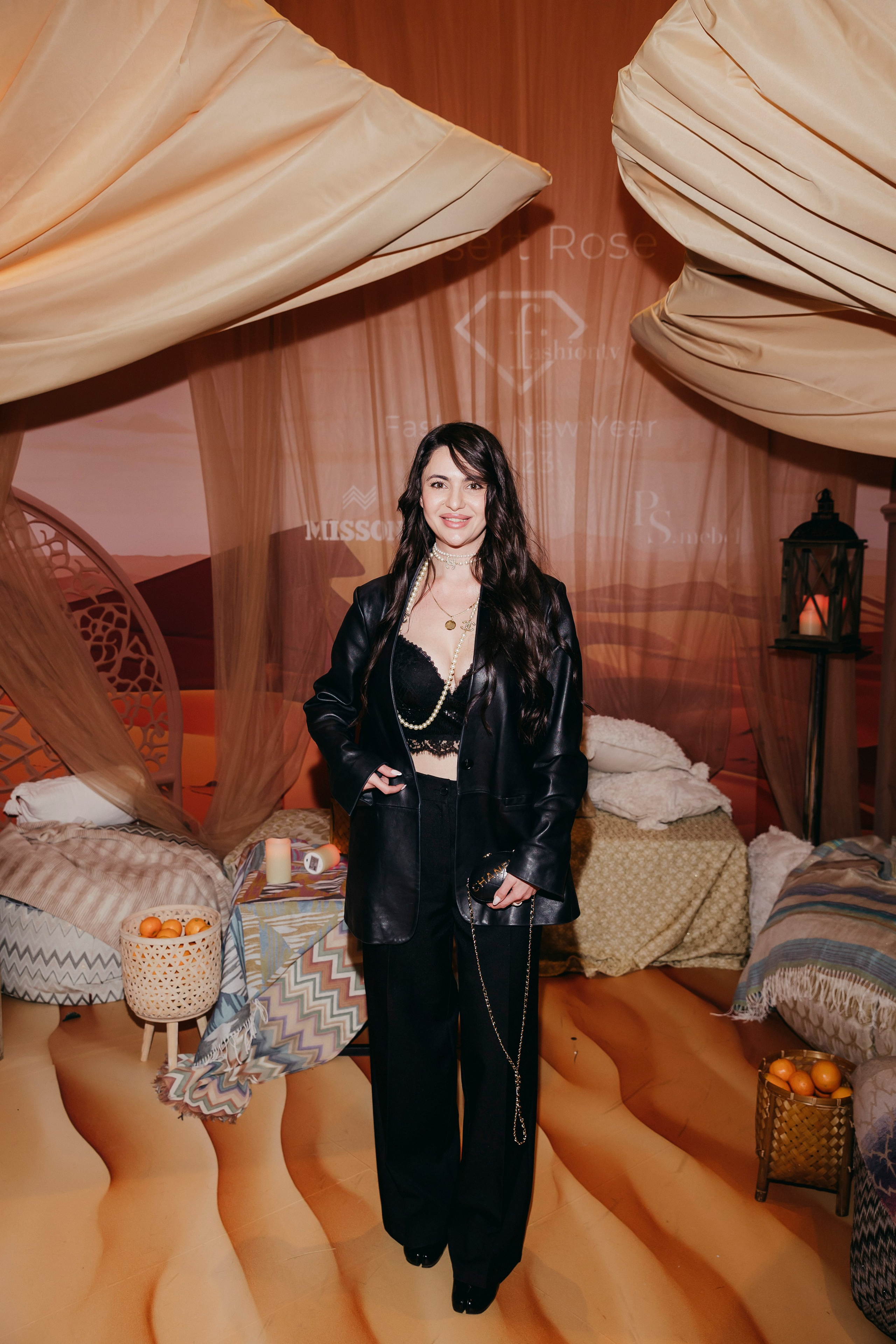 New Year Awards Fashion TV Russia, the Carlton, Moscow. «Птичка на проводе»: информационный портал в Москве