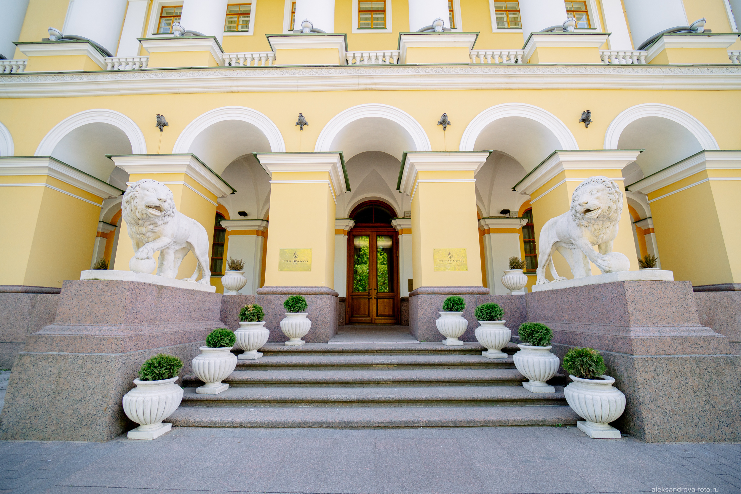 Архитектура и достопримечательности. Фотограф беременных в СПб — Елена Александрова