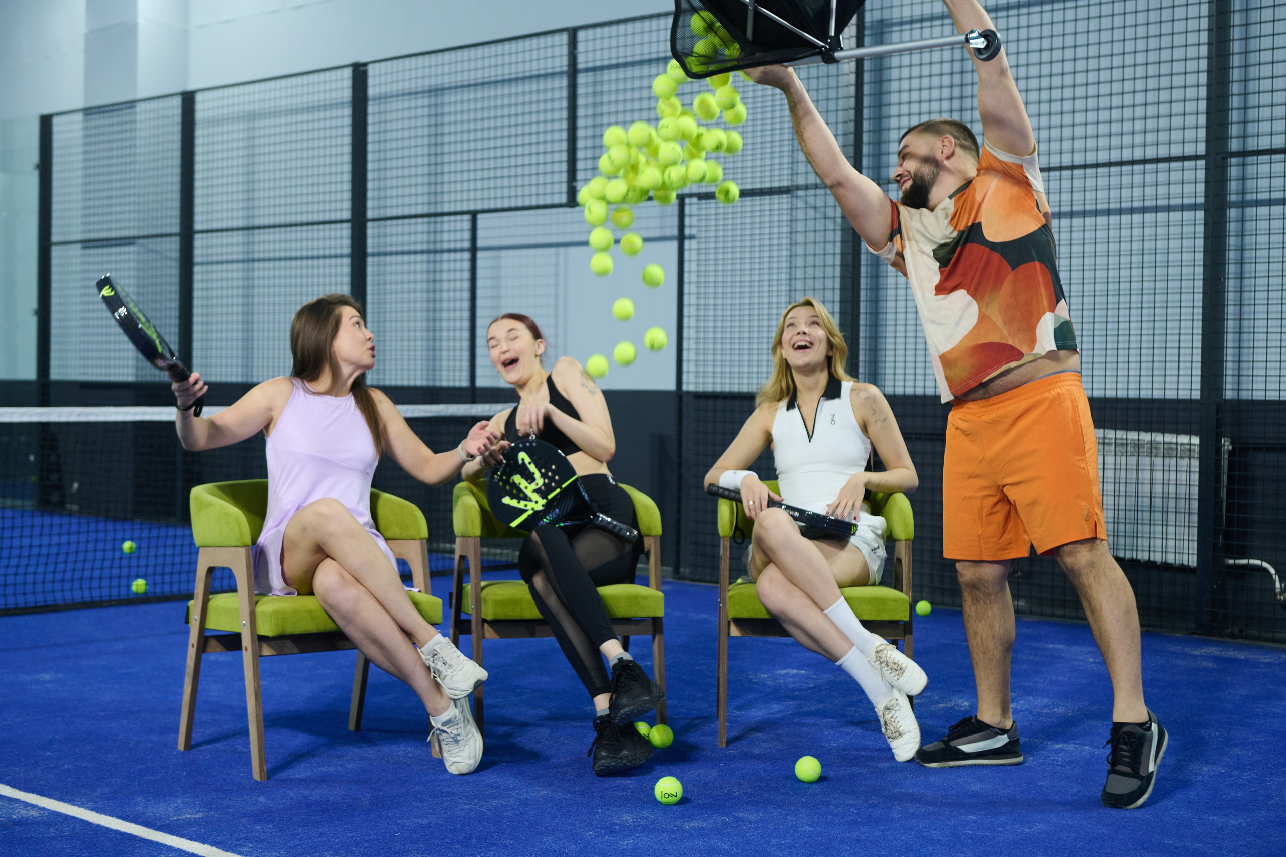 Фотосессия моделей в падл-клубе. Репортажный и семейный фотограф — Шелихов Сергей