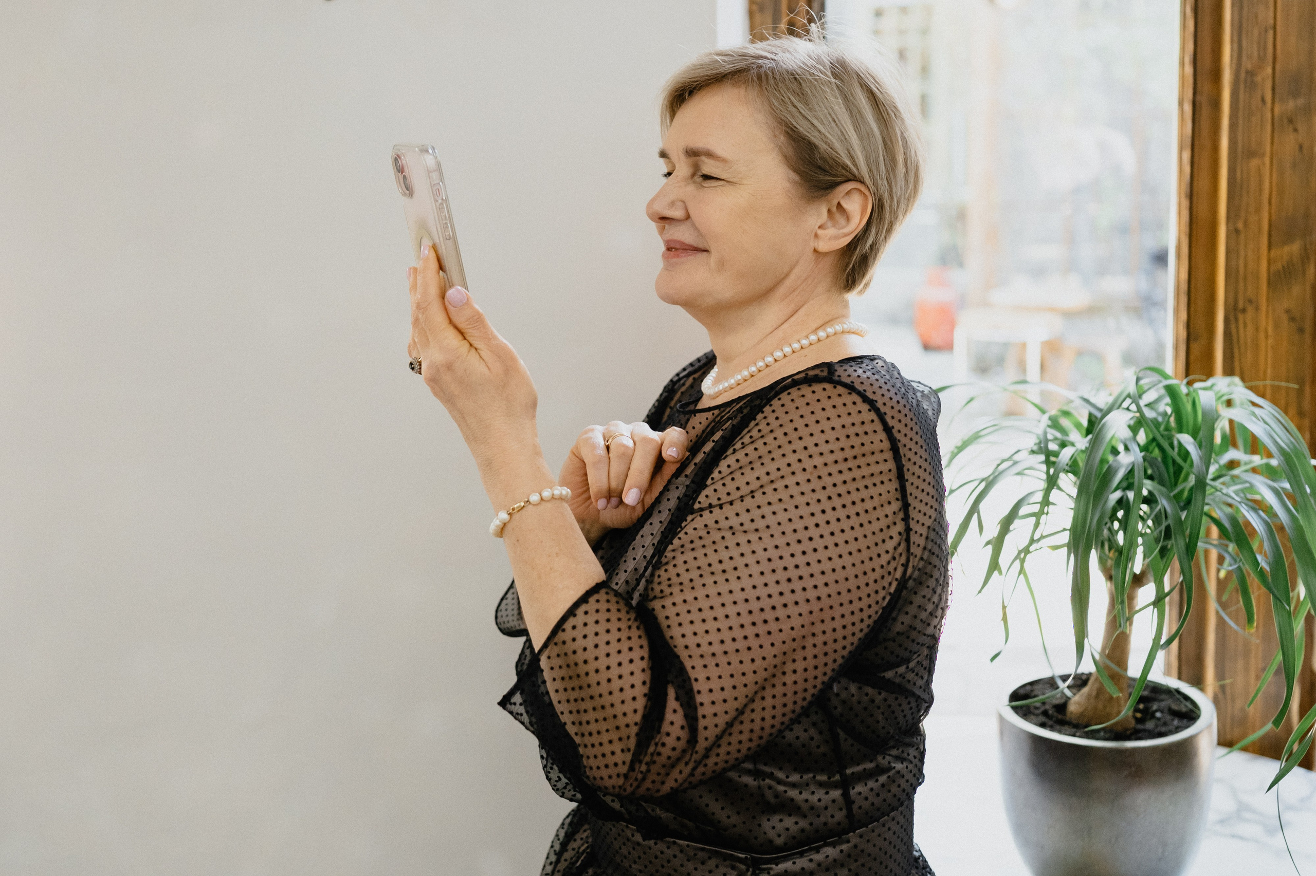 Регистрация брака и свадебная фотосессия в пространстве Яуза Плейс. Свадебный фотограф Москва — Сергей и Татьяна