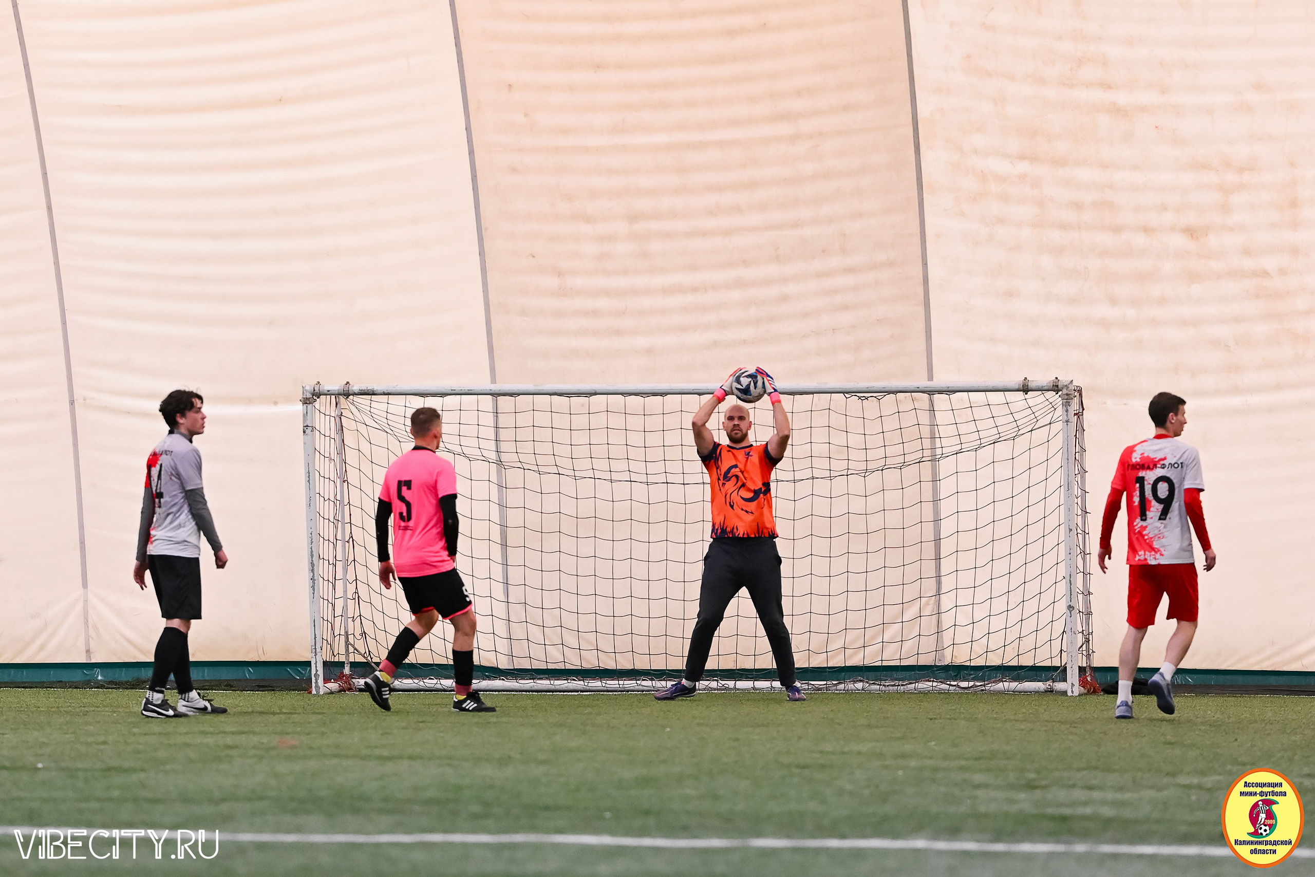 Награждение Премьер-Лига 6×6. VIBECITY.RU Вайб Сити Ру Фоторепортажи Фотоотчеты Калининград