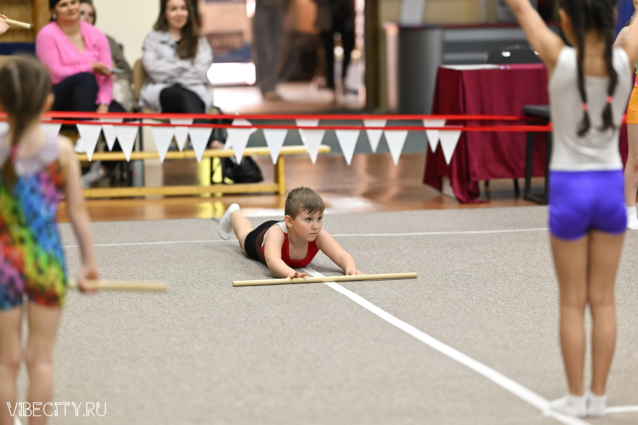 Контрольная тренировка по спортивной гимнастике. VIBECITY.RU Вайб Сити Ру Фоторепортажи Фотоотчеты Калининград