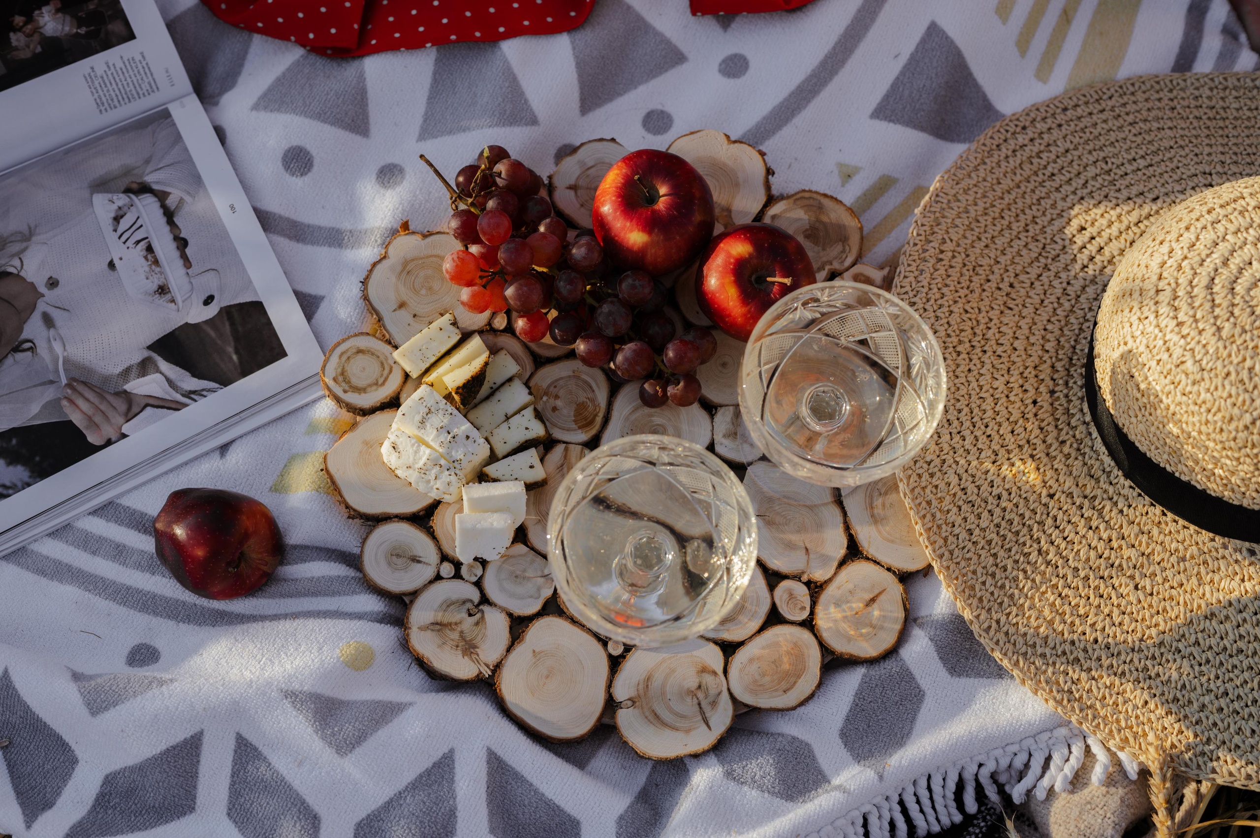 Фотопикник в пшеничном поле. Свадебный фотограф Йошкар-Ола Казань