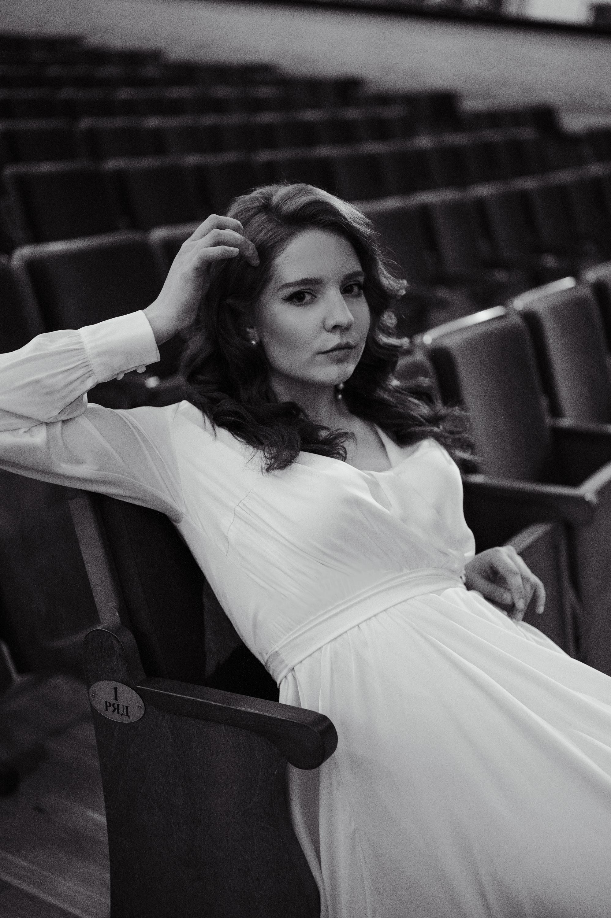 Индивидуальная фотосессия в театре. Свадебный фотограф Йошкар-Ола Казань