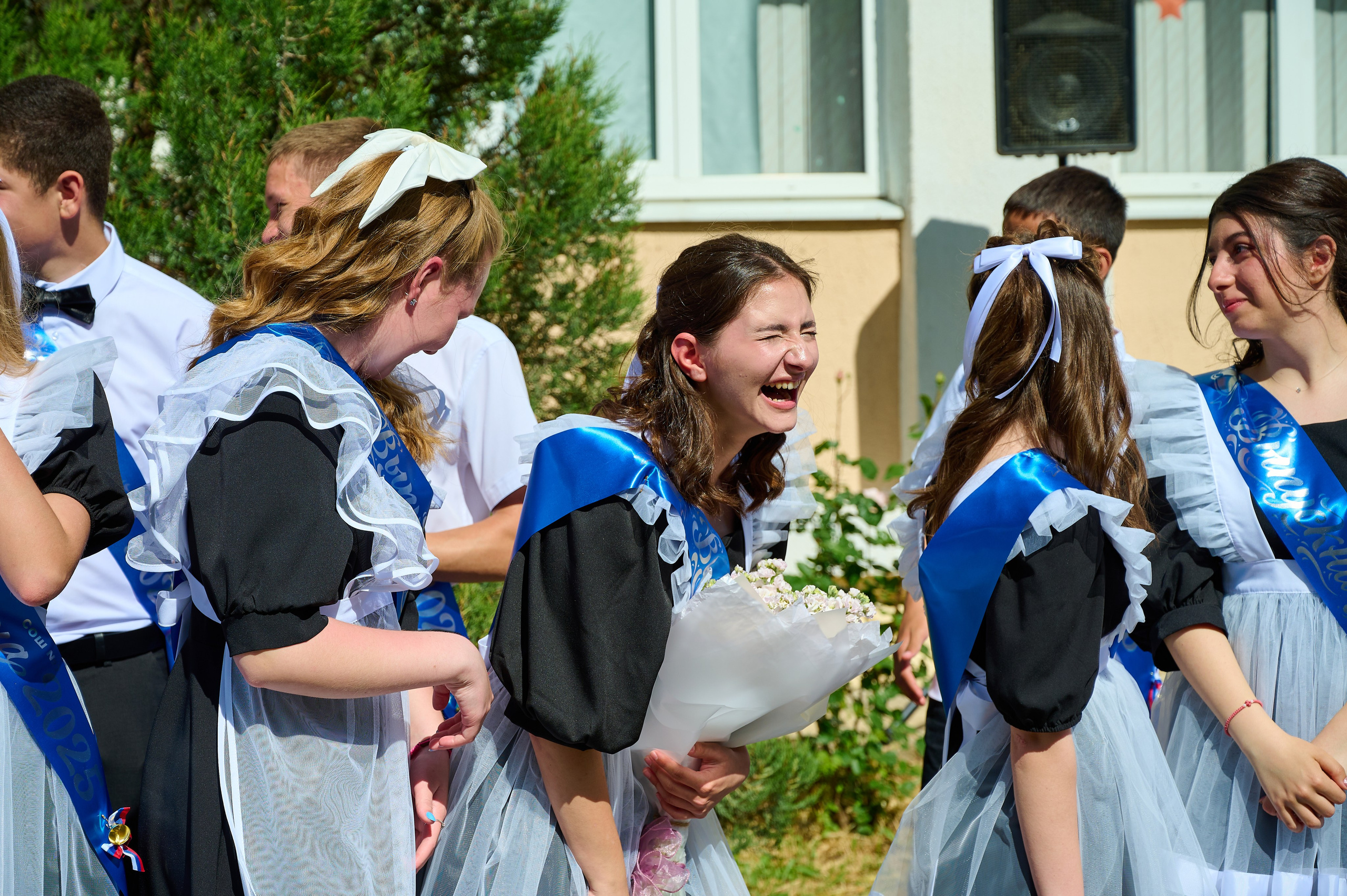 Последний звонок 2025. Жизнь курорта Кабардинка в фотографиях