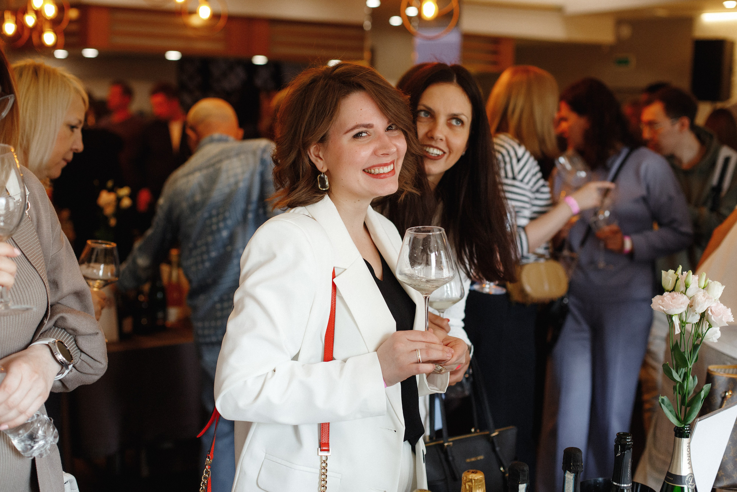 ФЕСТИВАЛЬ ИГРИСТЫХ ВИН. СВОИ. ФОТООТЧЕТЫ-СОБЫТИЯ-МЕСТА