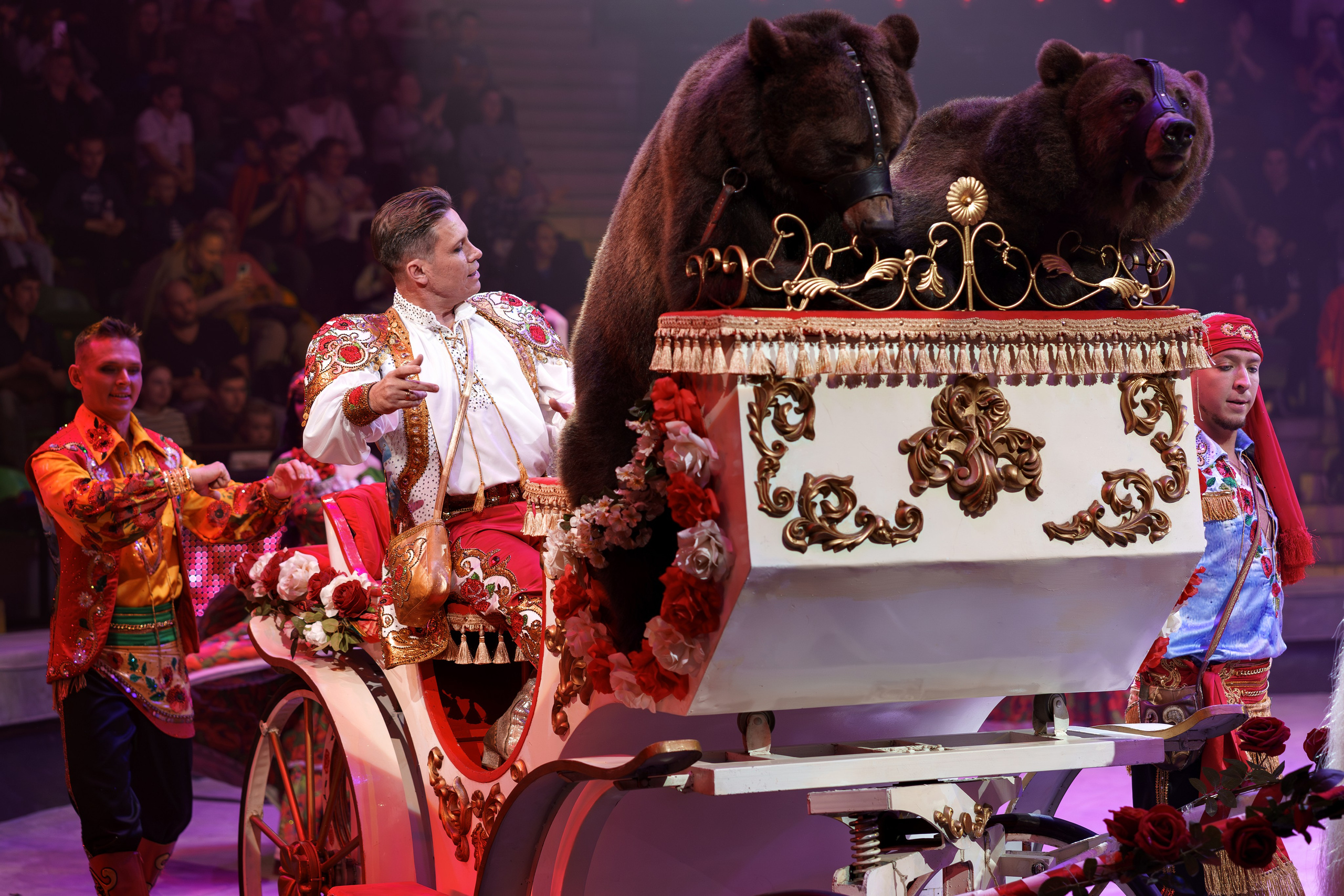 «Королевский цирк Гии Эрадзе»