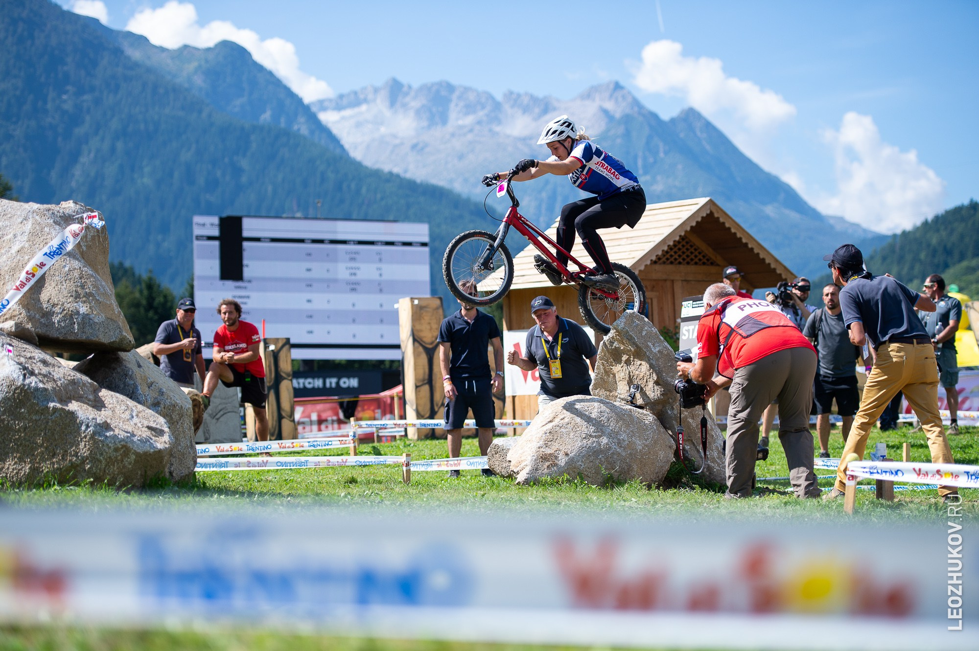UCI Trials World Championships 2016 — finals. Sports photographer Leonid Zhukov