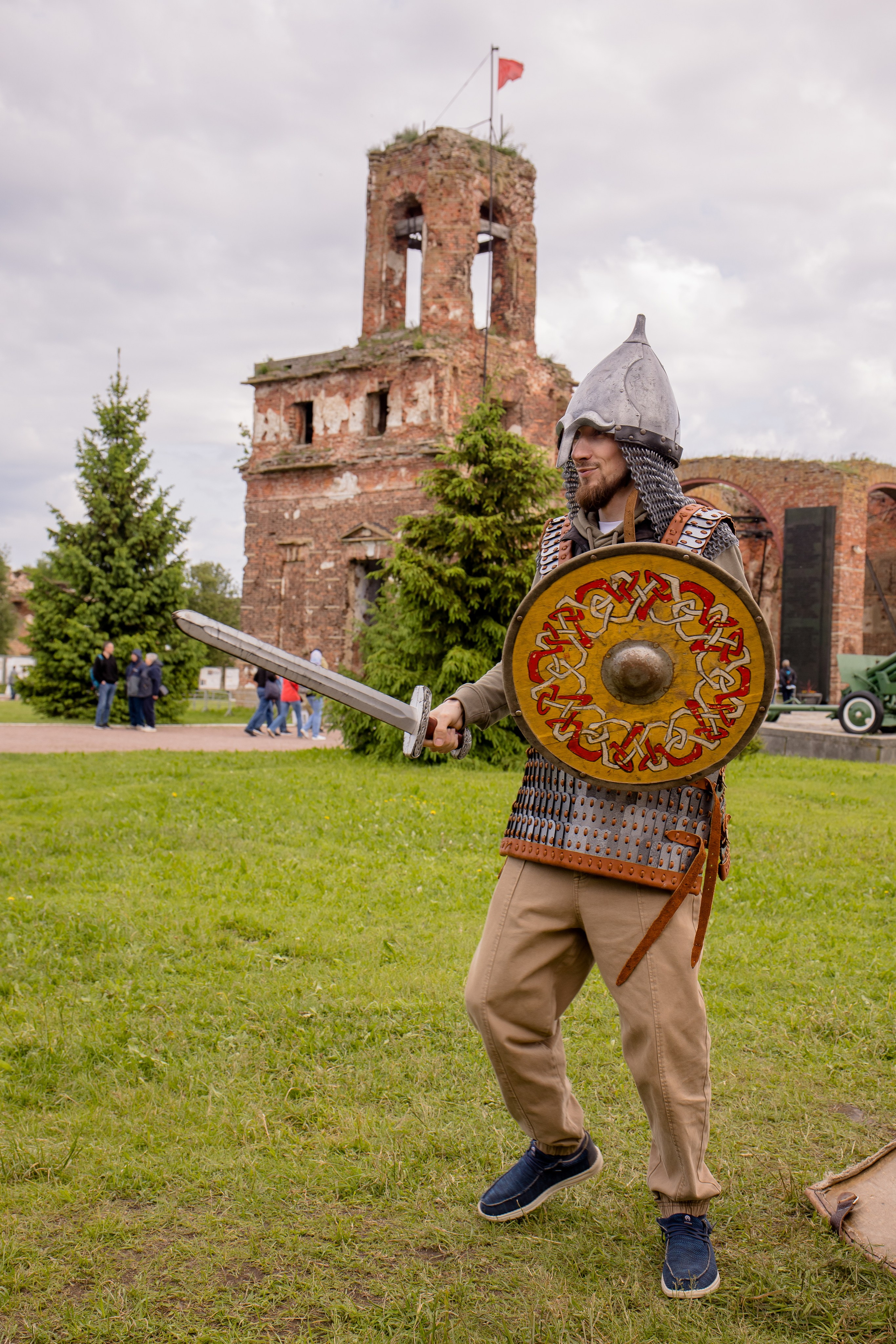 Фотосессия в образе в Нижнем тагиле подарить сертификат на фотографа для мужчины ТОТРЯБИНИН.РФ фотограф на праздник или личную фотосессию с выездом в нижнем тагиле  @totRyaninin +7 922 222 4794
