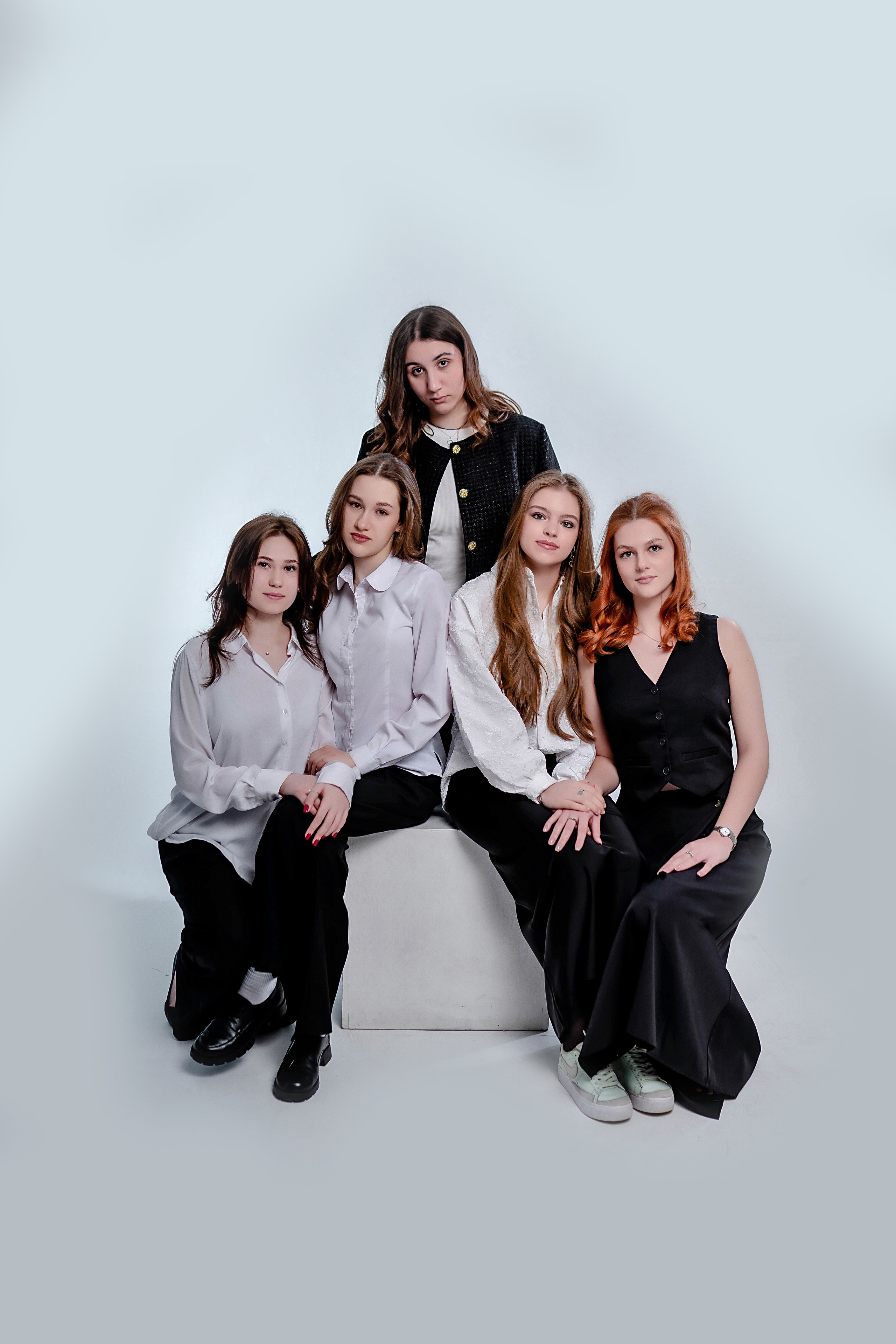 Выпускные (школьные) альбомы (книги) в Ростове-на-Дону. Современные Выпускные Альбомы в Ростове-на-Дону