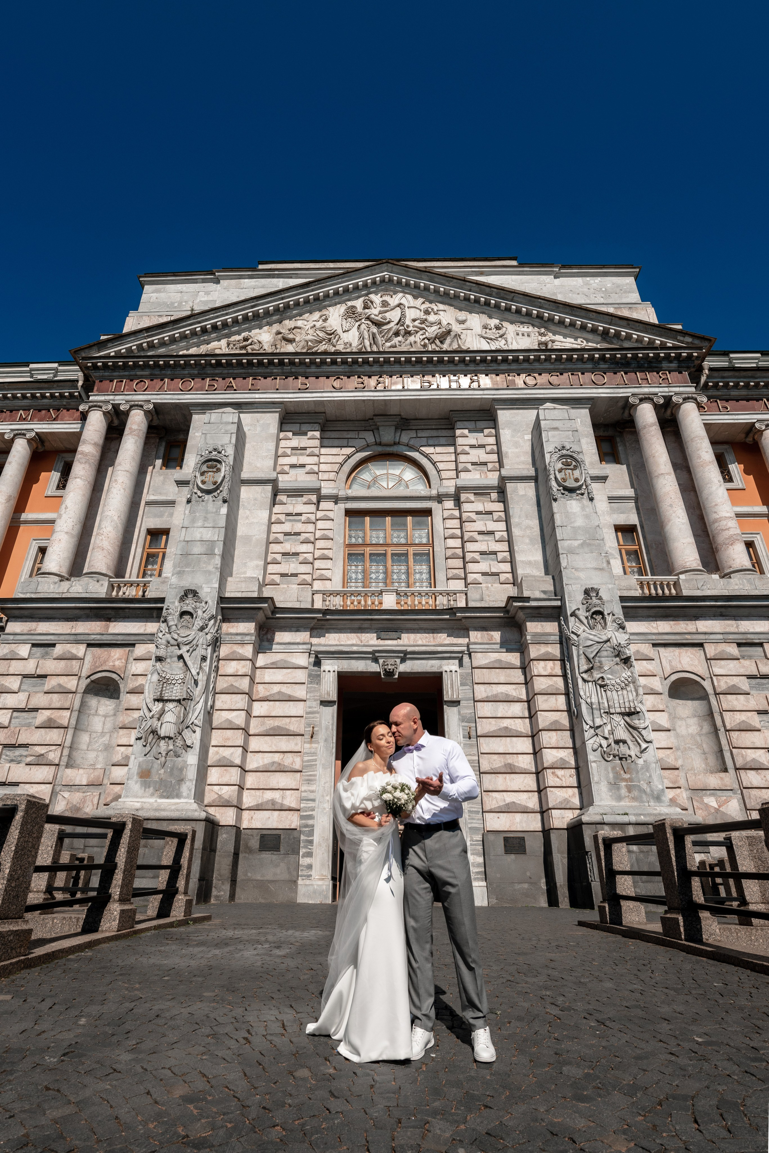 Летняя свадьба В Санкт-Петербурге и красивой выездной регистрацией Даши и Саши. Воздушная свадебная фотосессия в Петербурге. Портретный, семейный и свадебный фотограф в Санкт-Петербурге и в Пушкине Ширяев Денис