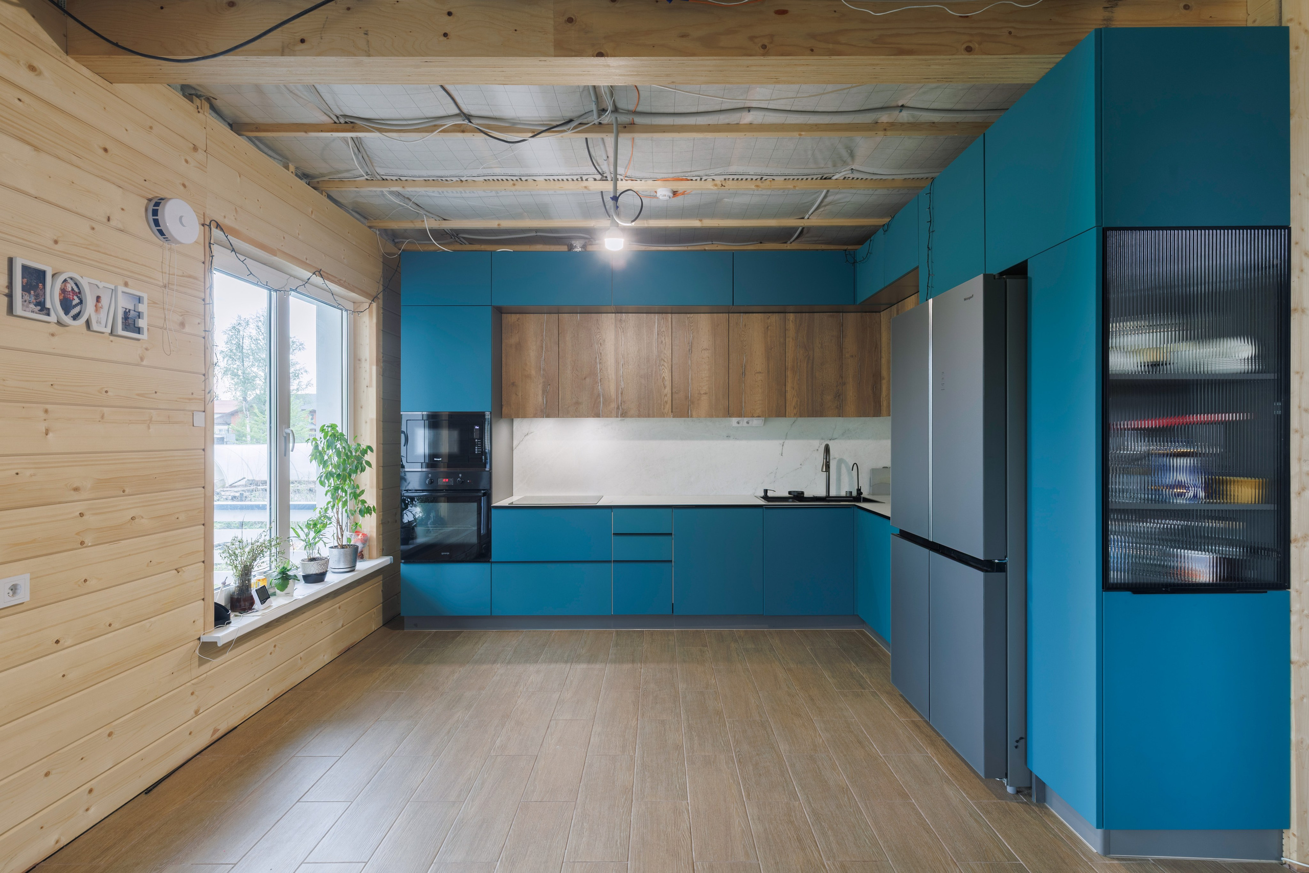 Фотограф интерьера, мебели и портрета в Санкт-Петербурге