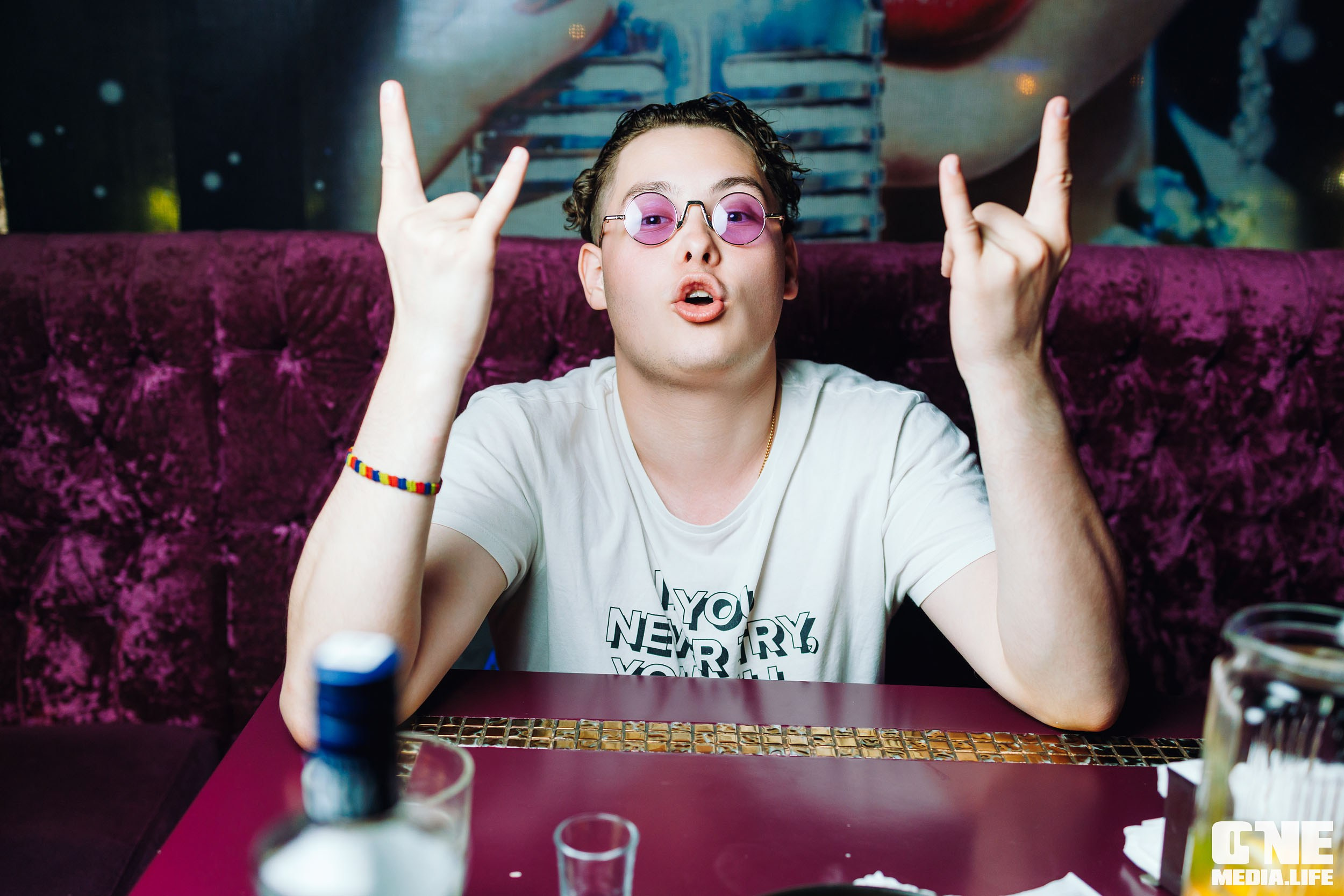 Фоторепортаж из караоке-клуба Эйфория. One Media Life: фоторепортажи, фотоотчеты с мероприятий и заведений
