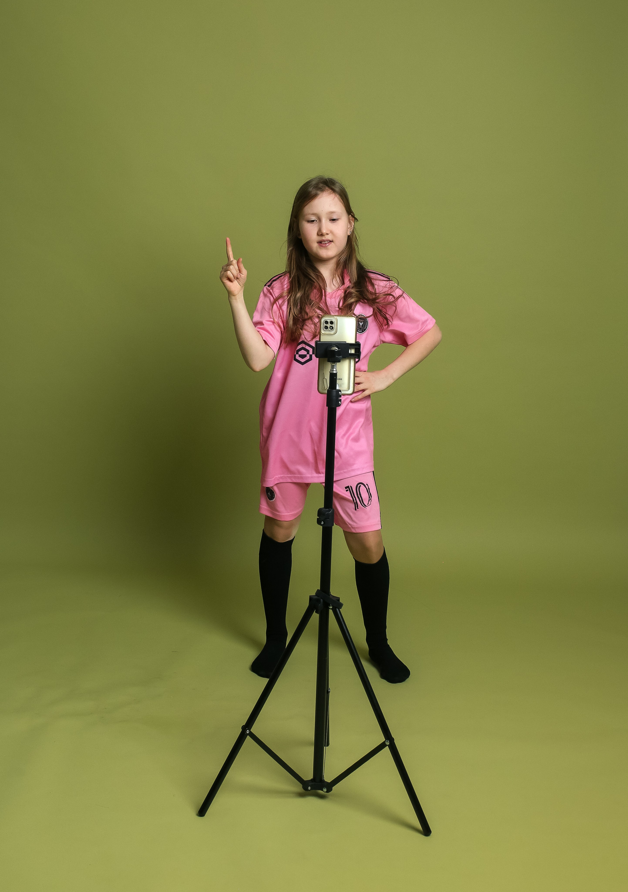 Семейная фотосессия в фотостудии без фотографа. Фотостудия Автопортретная № 2 в Ижевске