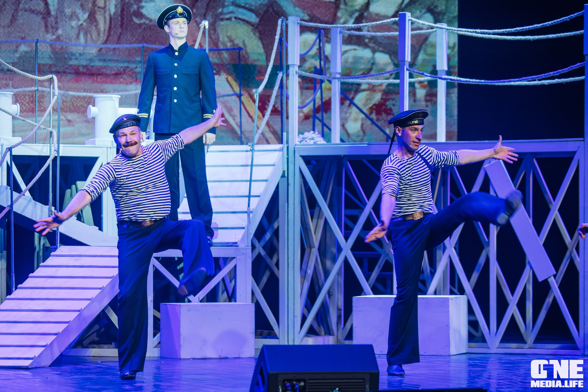 Фоторепортаж из Янтарь Холла. One Media Life: фоторепортажи, фотоотчеты с мероприятий и заведений