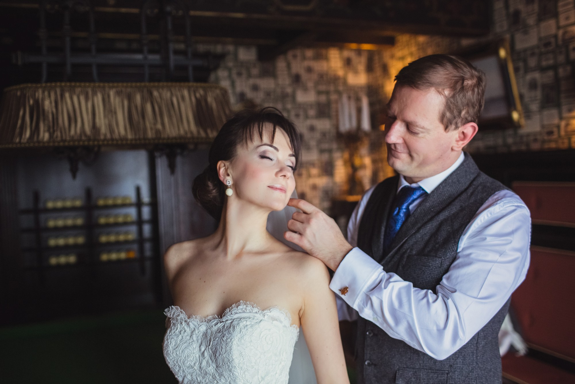 Зимняя свадьба в русских традициях. Семейный, портретный и свадебный фотограф в Санкт-Петербурге и Москве