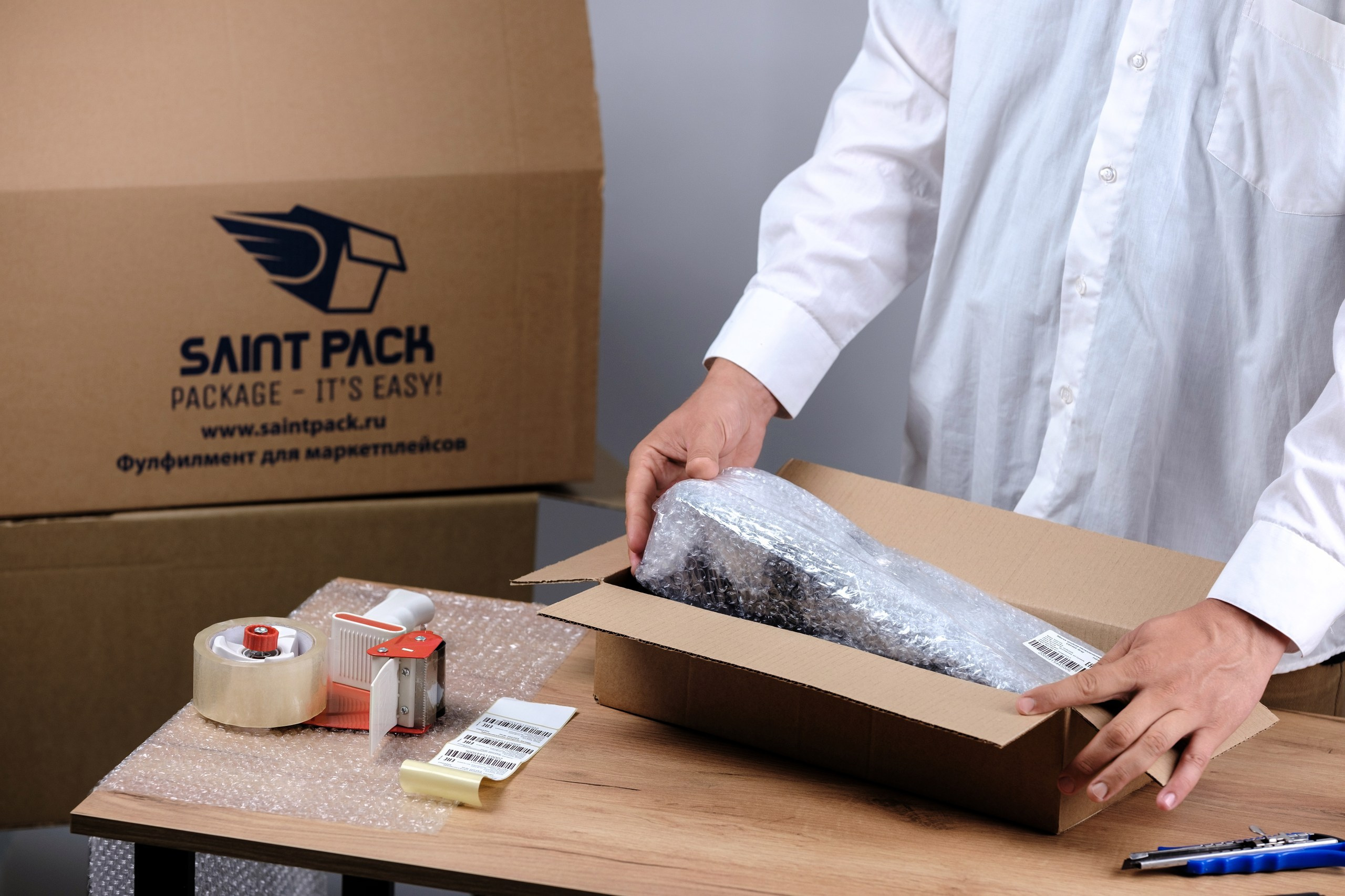 SaintPack, фуллфилмент. Интерьерный фотограф и видеограф в Санкт-Петербурге Вадим Балбашевский
