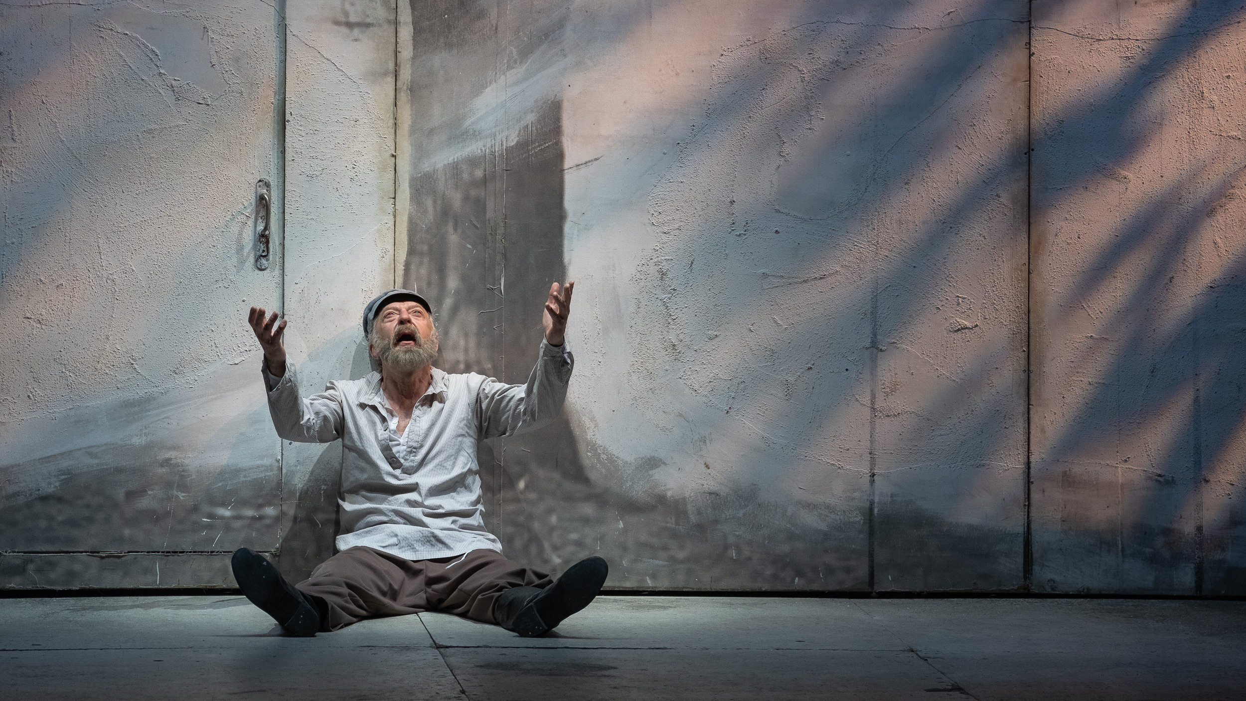 Спектакль Поминальная молитва. Фотограф в Санкт-Петербурге и Москве Юлия Паршакова