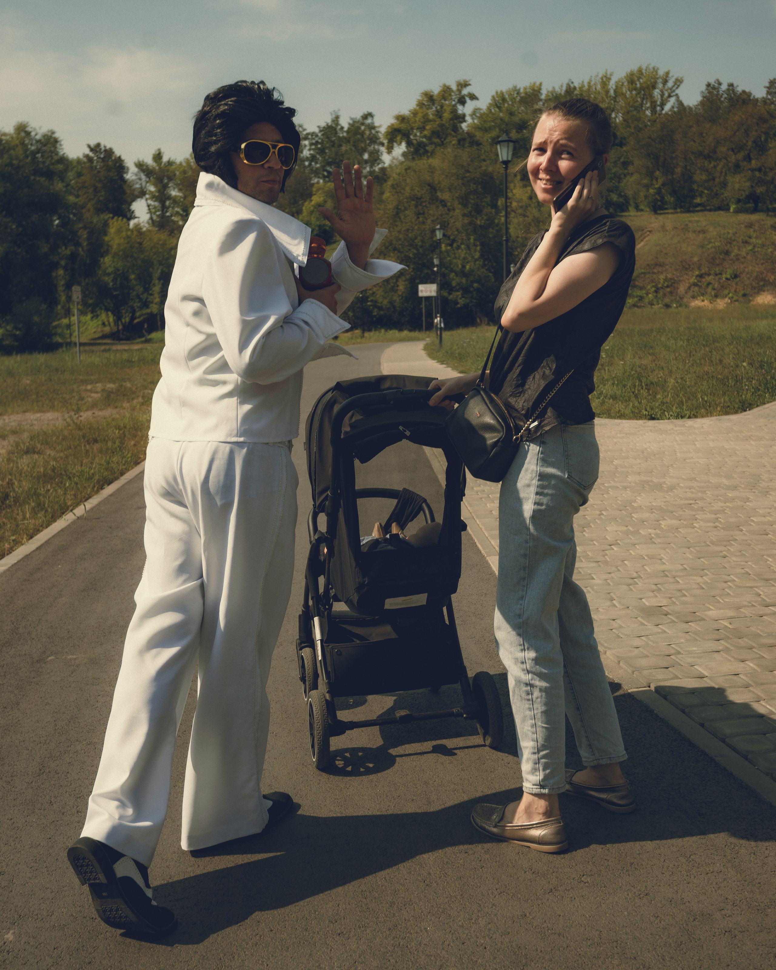 ПО ГОРОДУ ВМЕСТЕ. Антон Тимошевский, профессиональный портретный фотограф в Москве и Орле