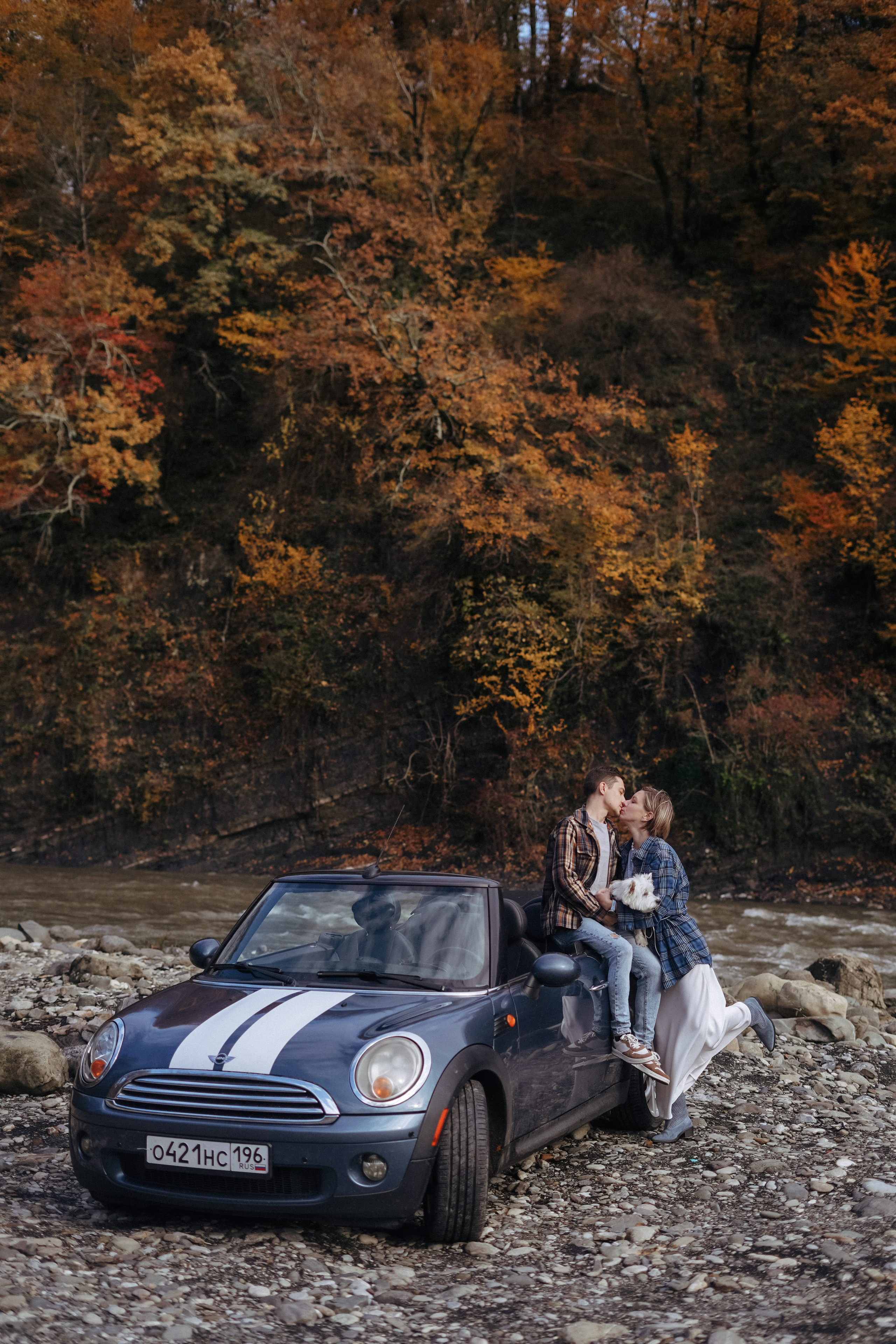 Миша, Лена, Лакки и мини-купер. Фотограф в Сочи и Абхазии | Фототуры | September Air