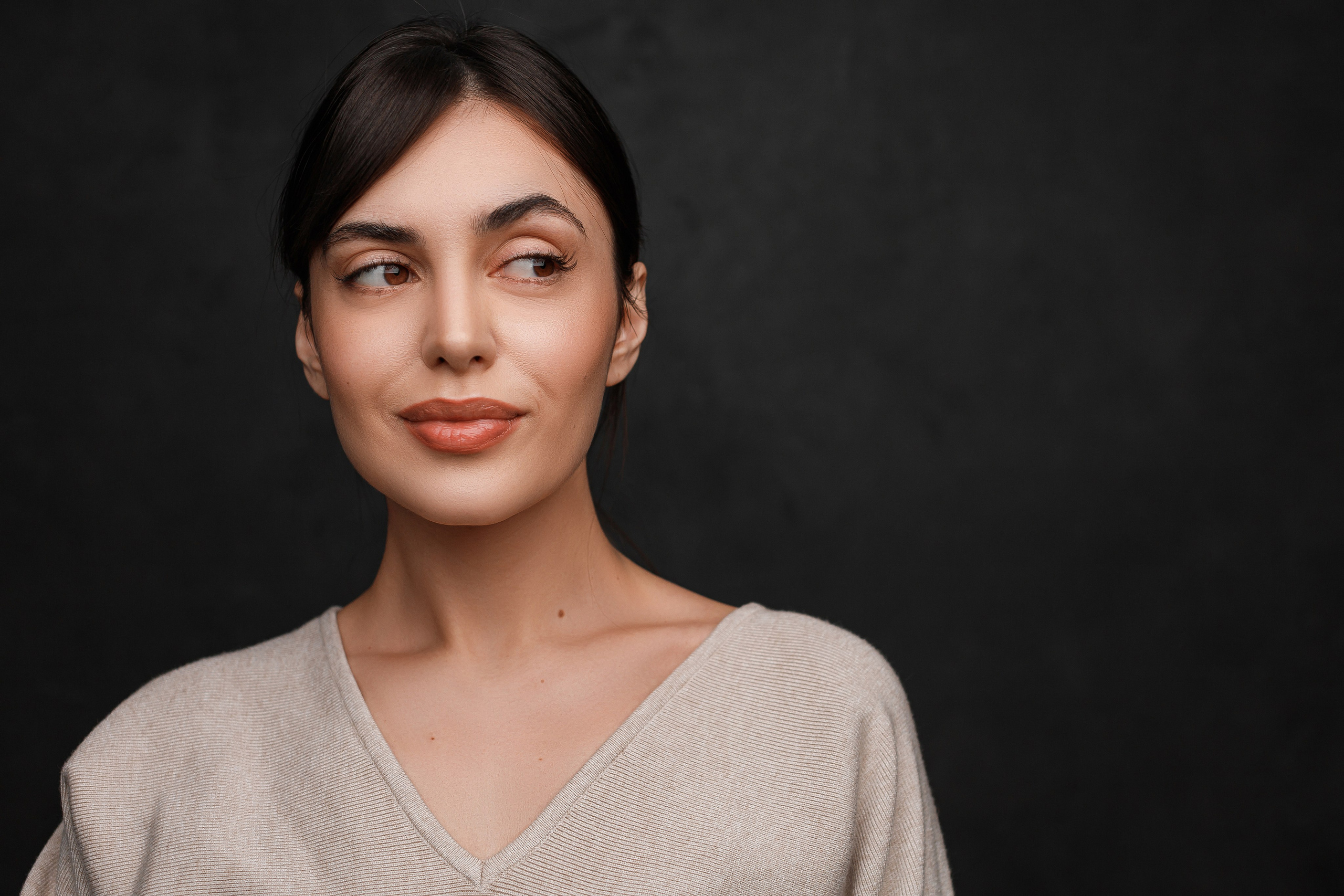 NEVELSKIN. Мария Стеклова контент фотограф и семейный фотограф в Омске и Тюмени