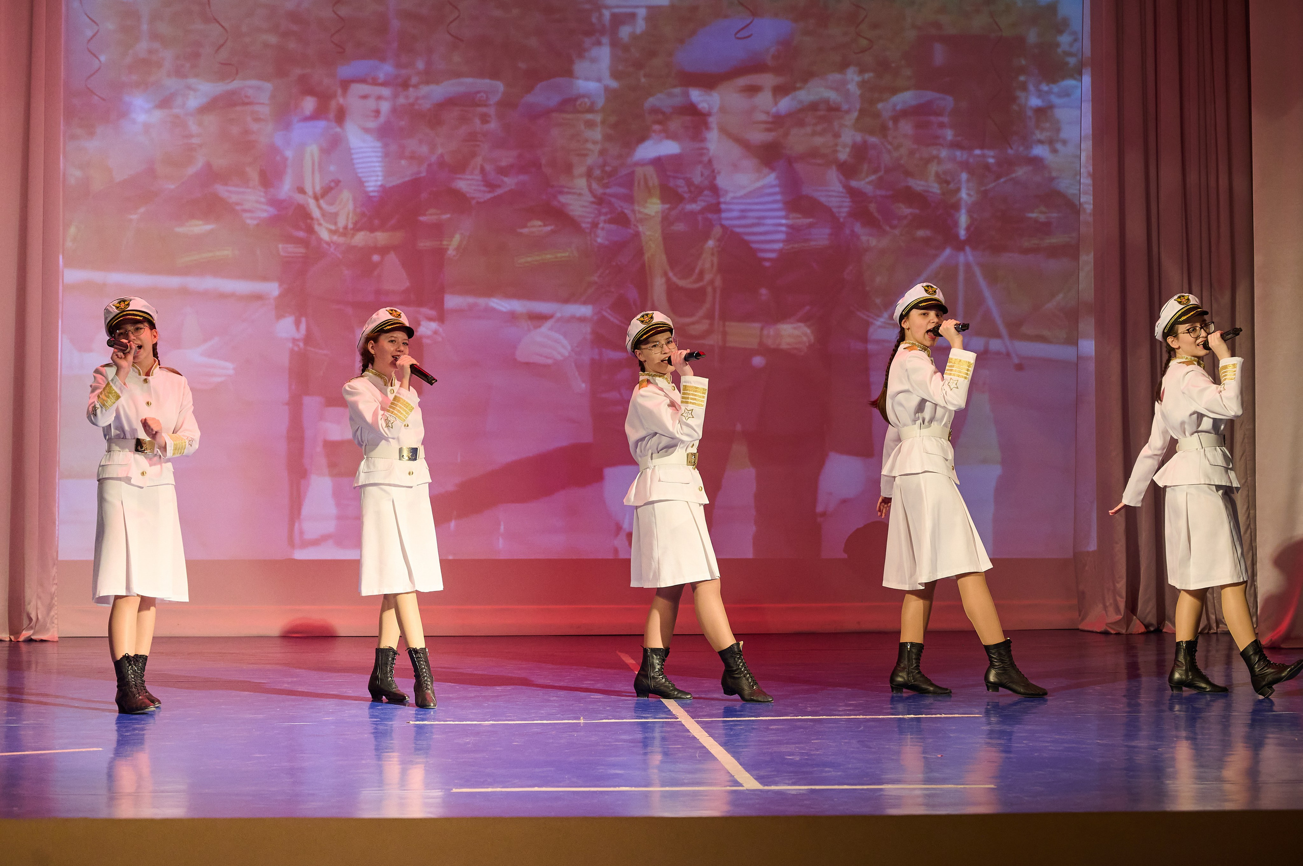 Дк Марьина Роща 23 февраля. Жизнь курорта Кабардинка в фотографиях