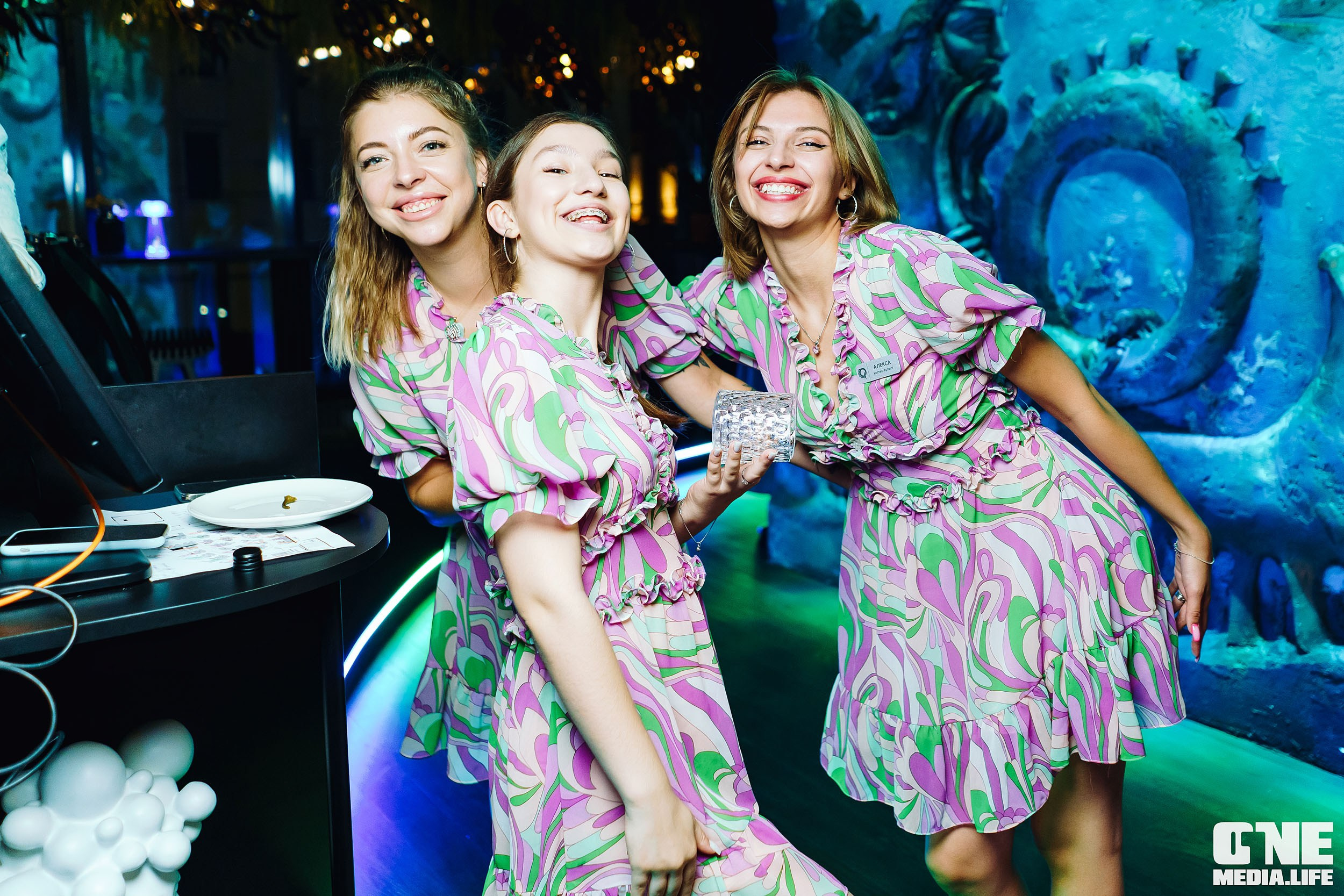 Фоторепортаж с вечеринки в ресторане Океан. One Media Life: фоторепортажи, фотоотчеты с мероприятий и заведений