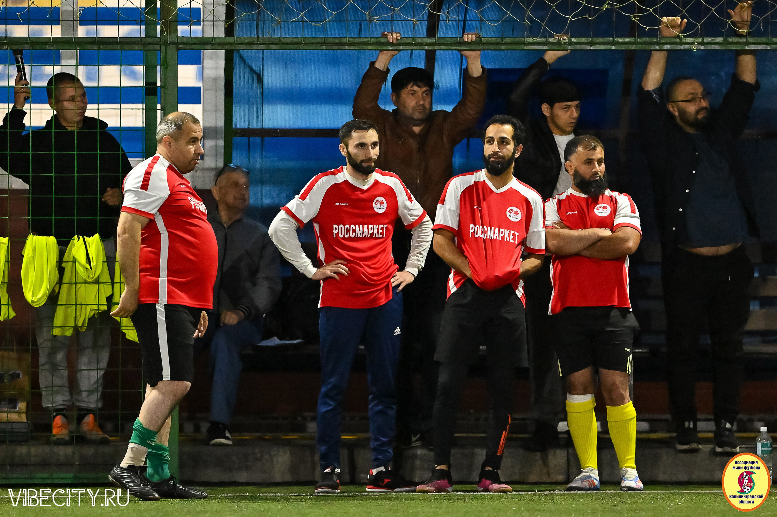 ИГРЫ МИНИ-ФУТБОЛЬНОЙ И КОРПОРАТИВНОЙ ЛИГИ. VIBECITY.RU Вайб Сити Ру Фоторепортажи Фотоотчеты Калининград
