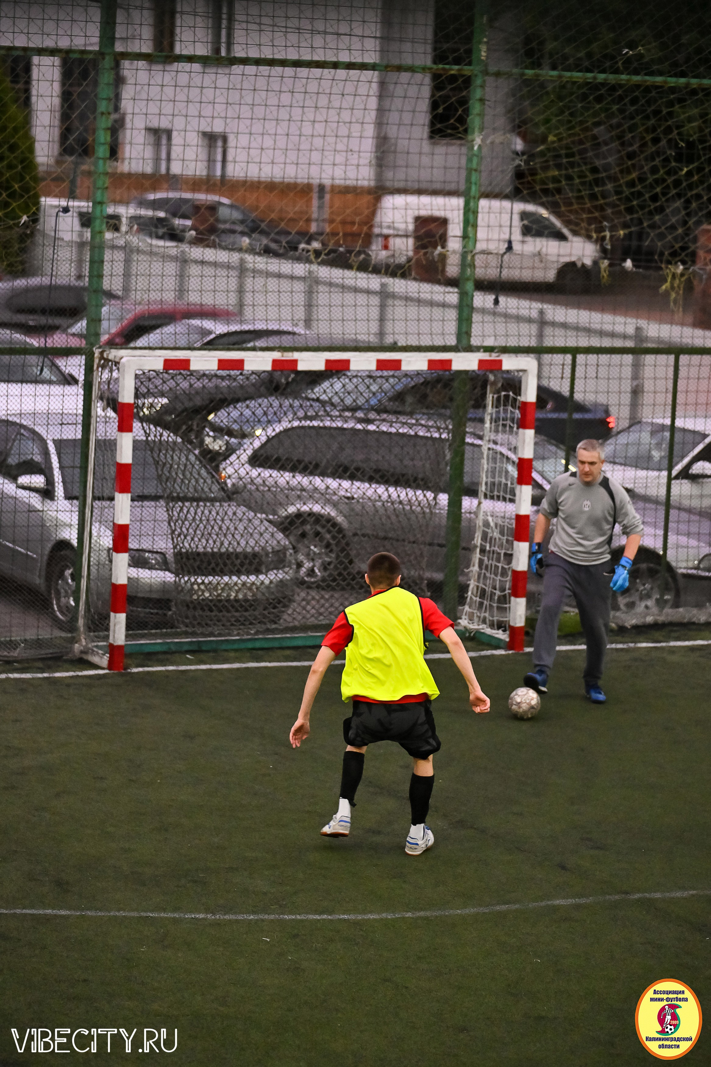ИГРЫ МИНИ-ФУТБОЛЬНОЙ И КОРПОРАТИВНОЙ ЛИГИ. VIBECITY.RU Вайб Сити Ру Фоторепортажи Фотоотчеты Калининград